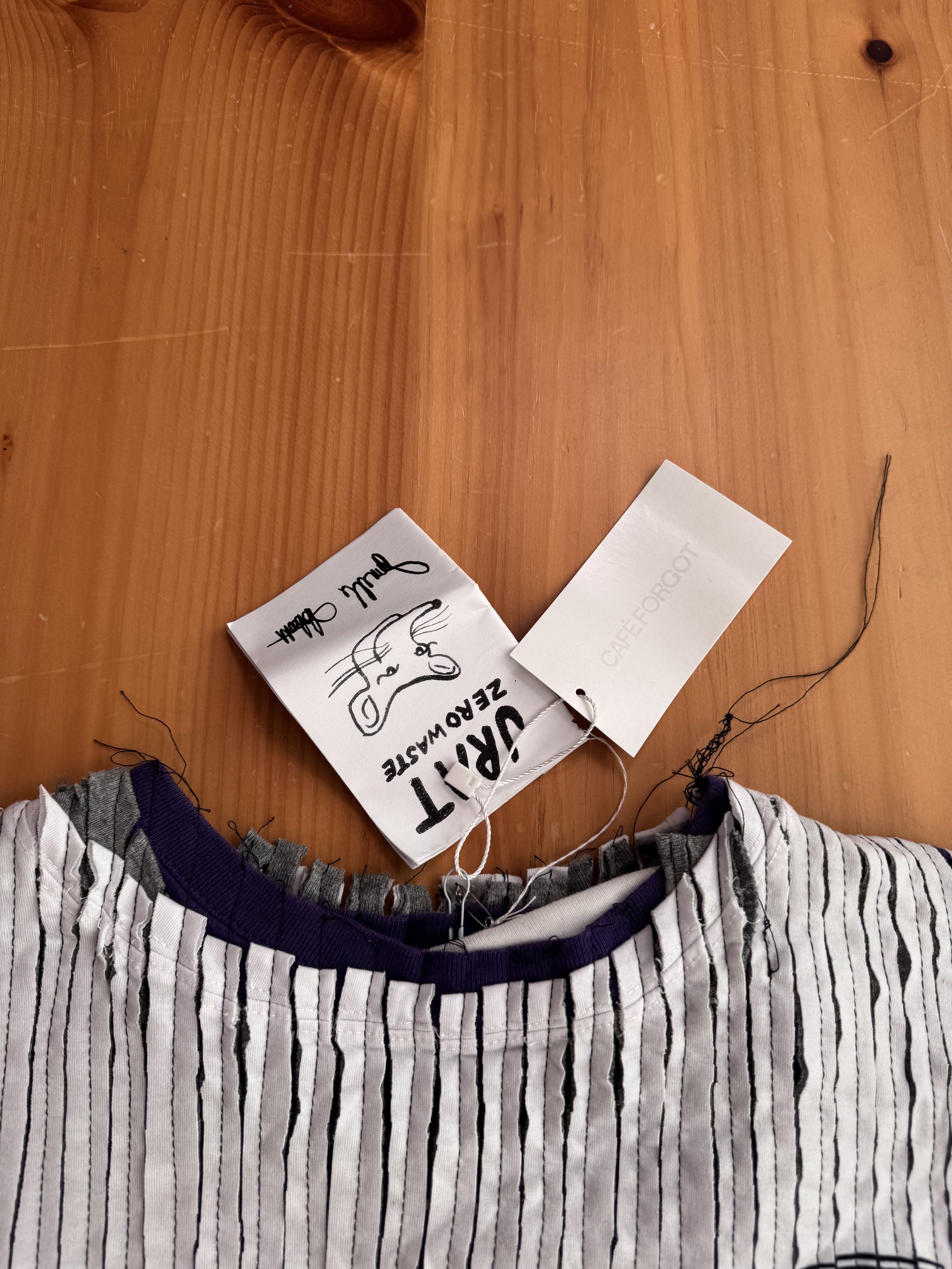 Japanese Brand JRAT 1/1 Reconstructed T-shirt Size US L / EU 52-54 / 3 - 5 Thumbnail