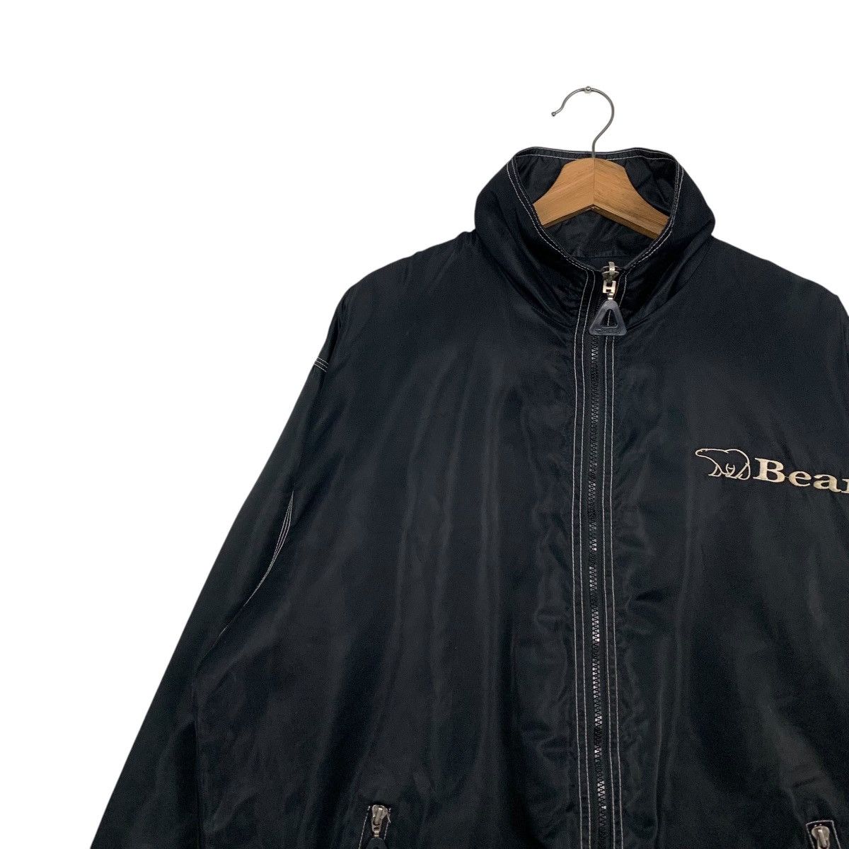 Vintage 90s BEAR Graphic Big Logo Reversible Nylon Jacket #2674-C120 Size US M / EU 48-50 / 2 - 5 Thumbnail