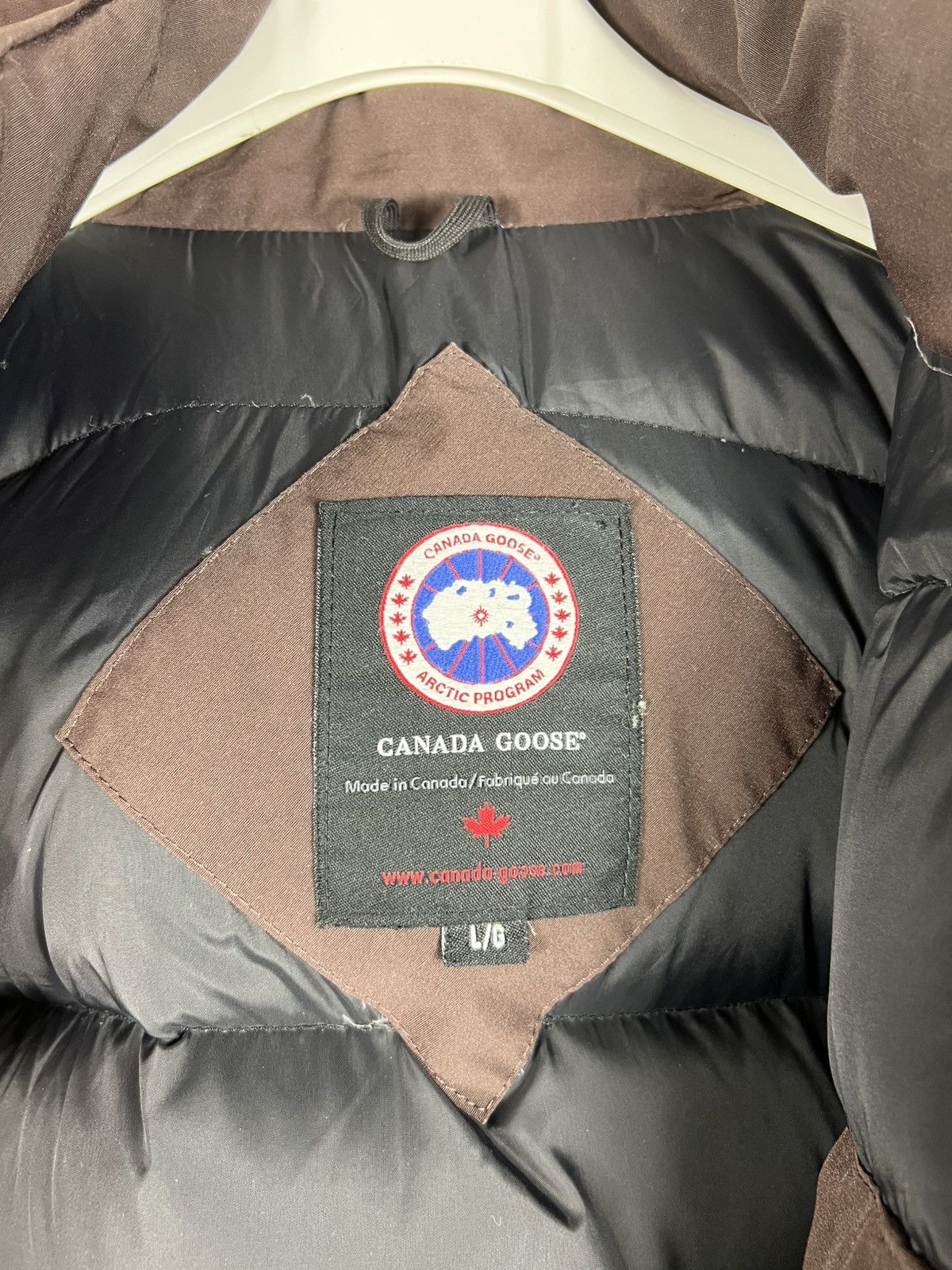 Canada Goose Canada Goose borden bomber down puffer jacket zip military Size US L / EU 52-54 / 3 - 18 Thumbnail