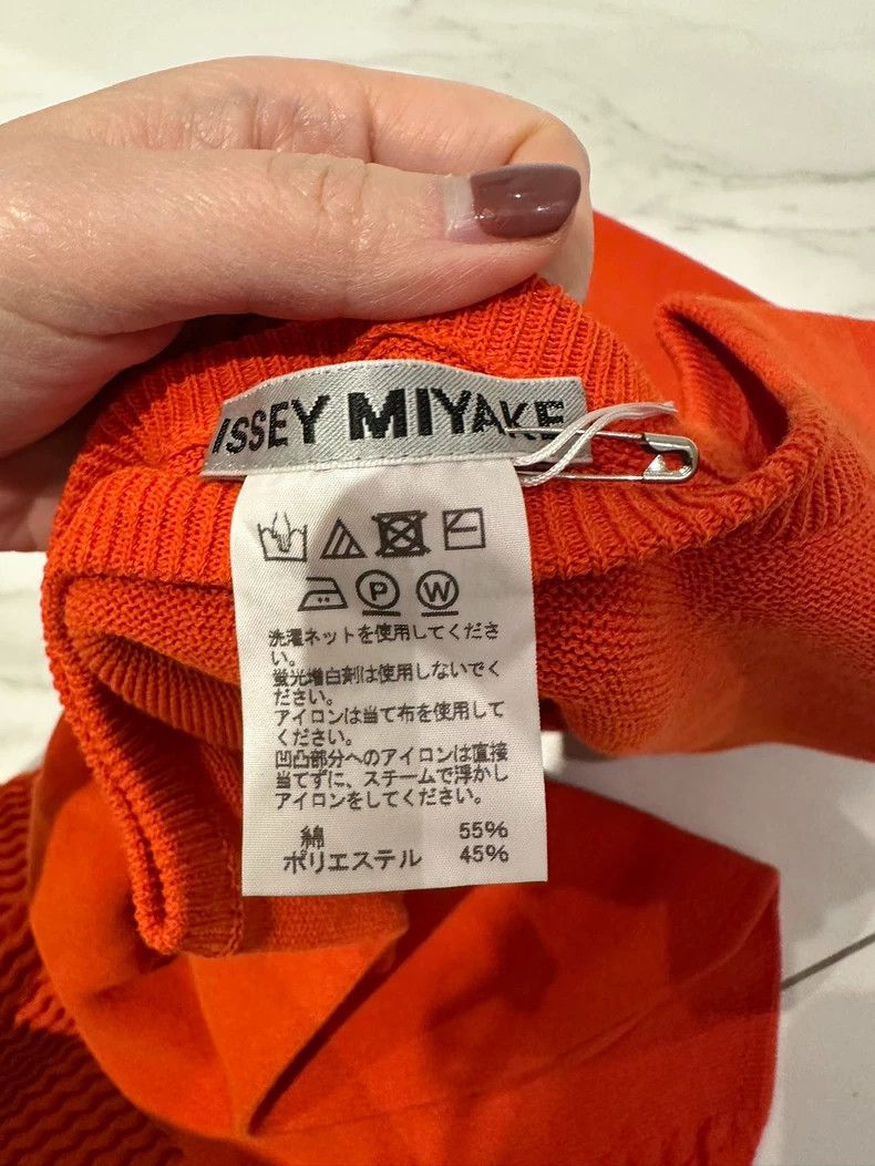 Issey Miyake Issey Miyake size:2 A red main line sweater dress Size XS / US 0-2 / IT 36-38 - 3 Thumbnail