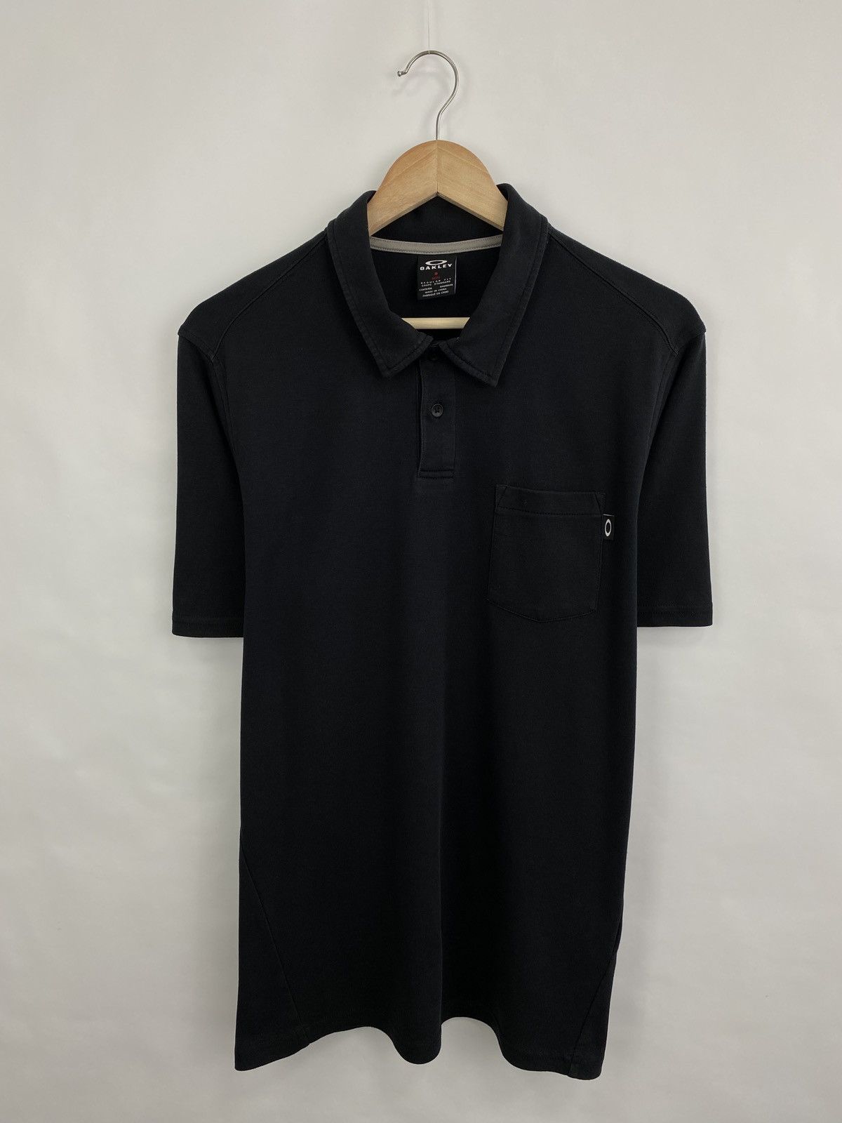 Oakley 🇺🇸 Vintage Oakley Polo T-Shirt Rare Retro Hype Y2K Size US M / EU 48-50 / 2 - 3 Thumbnail
