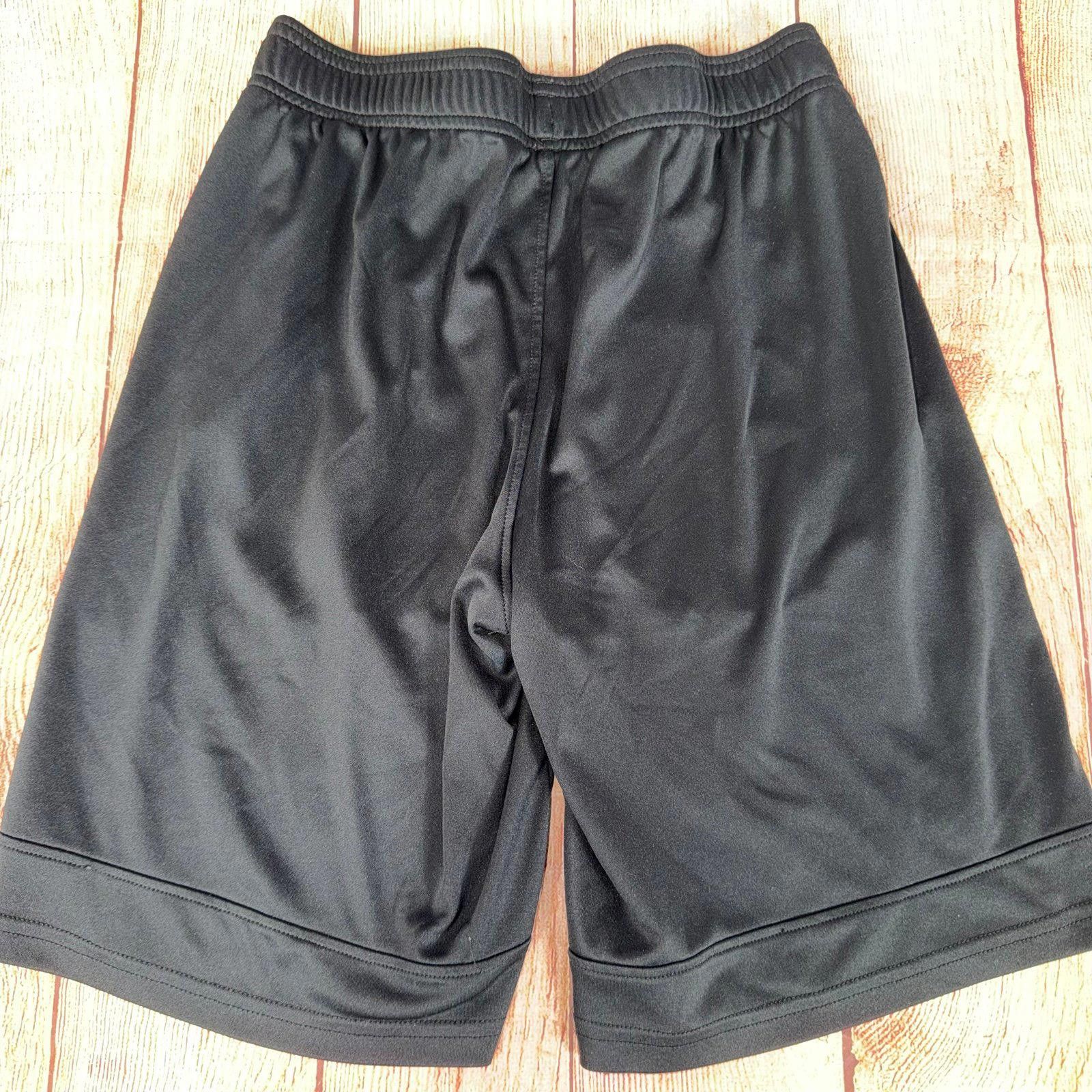 Under Armour Under Armour Youth Large Black Athletic Shorts Size US 26 / EU 42 - 4 Thumbnail
