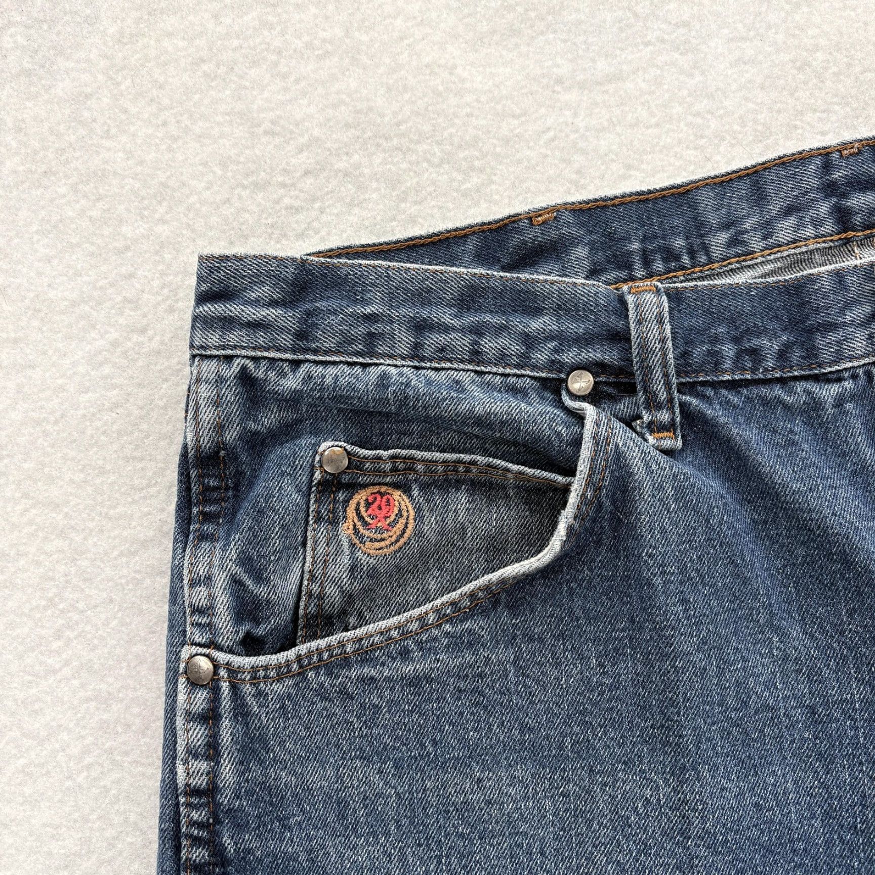 Wrangler Wrangler 20X Relaxed Straight Jeans Mens 36x32 Blue Medium Wash Denim Cowboy Y2K Vans? Size US 36 / EU 52 - 3 Thumbnail