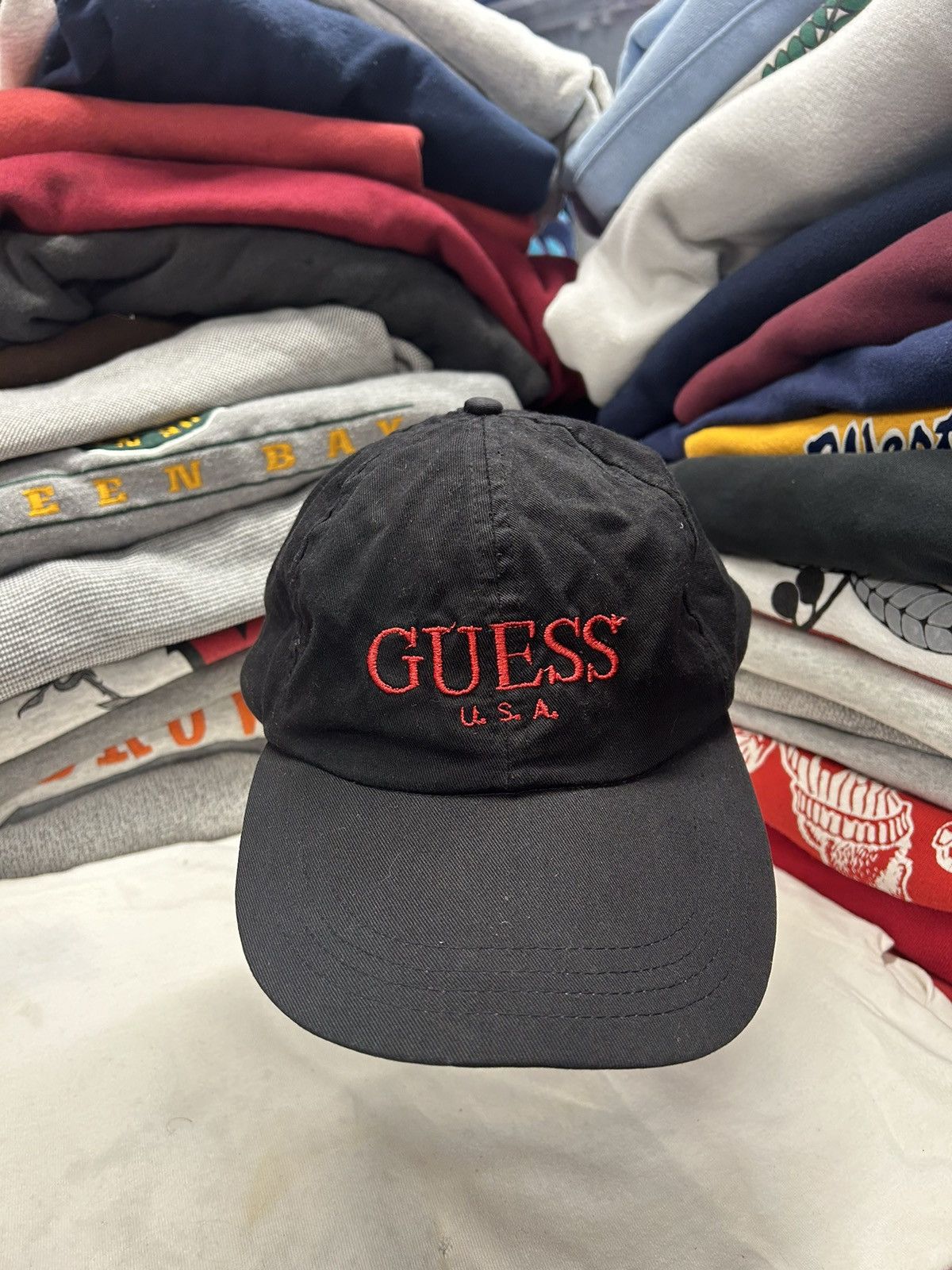Guess × Vintage Crazy Vintage Y2K Skater Grunge Black Guess Snapback Hat Size ONE SIZE - 1 Thumbnail