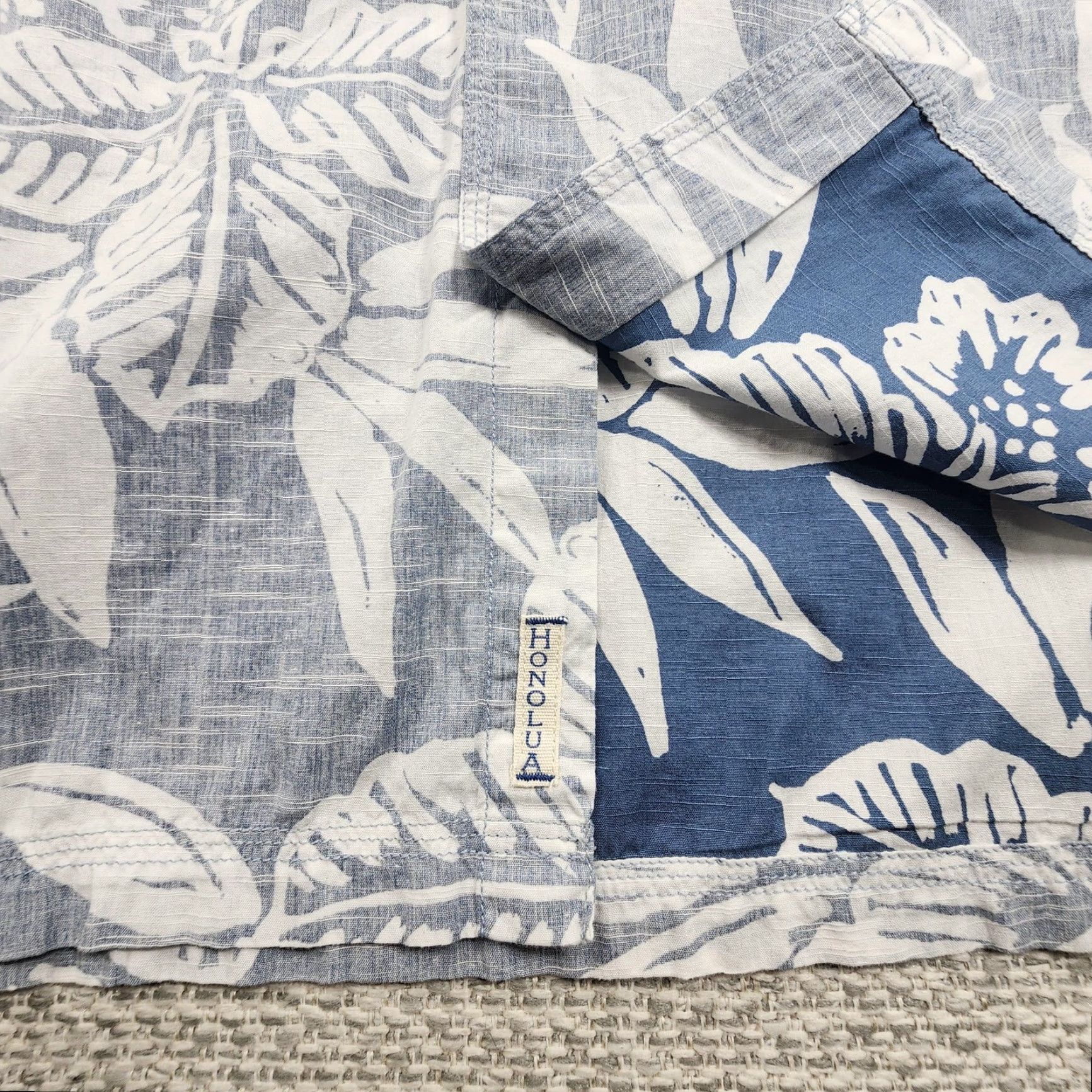 Vintage VINTAGE Honolua Shirt Mens 3XL Blue White Hawaiian Floral Button Up Short Sleeve Size US XXL / EU 58 / 5 - 7 Thumbnail