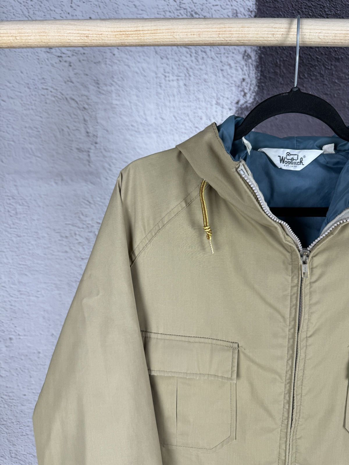 Vintage Woolrich vintage beige light jacket Size US L / EU 52-54 / 3 - 3 Thumbnail