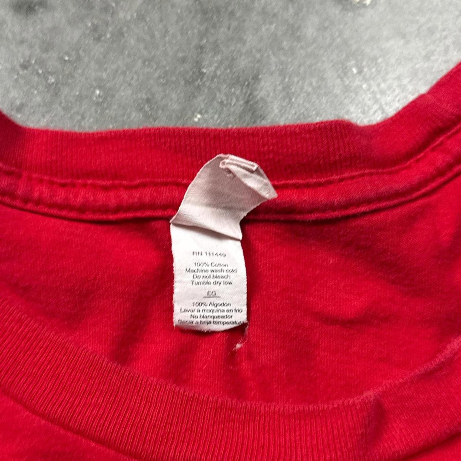 Other "From Paris with Love" Gun Y2k Red Graphic T-Shirt Size US XL / EU 56 / 4 - 4 Thumbnail