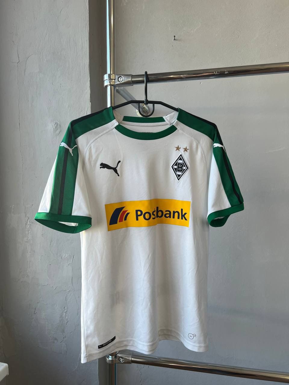 Puma 2018/19 BORUSSIA MONCHENGLADBACH HOME SOCCER FOOTBALL JERSEY Size US S / EU 44-46 / 1 - 2 Thumbnail