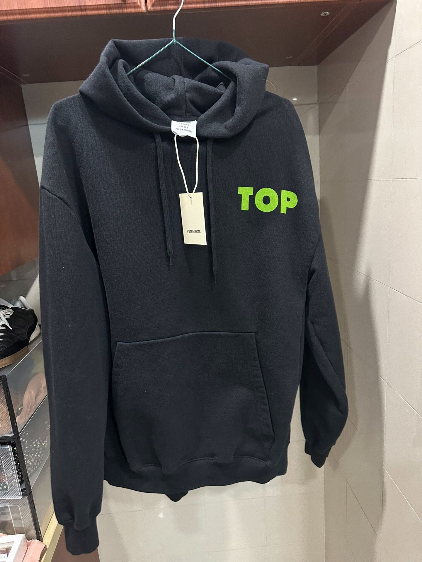 Vetements Vetements Black Hoodie with Tags Size US XS / EU 42 / 0 - 1 Thumbnail