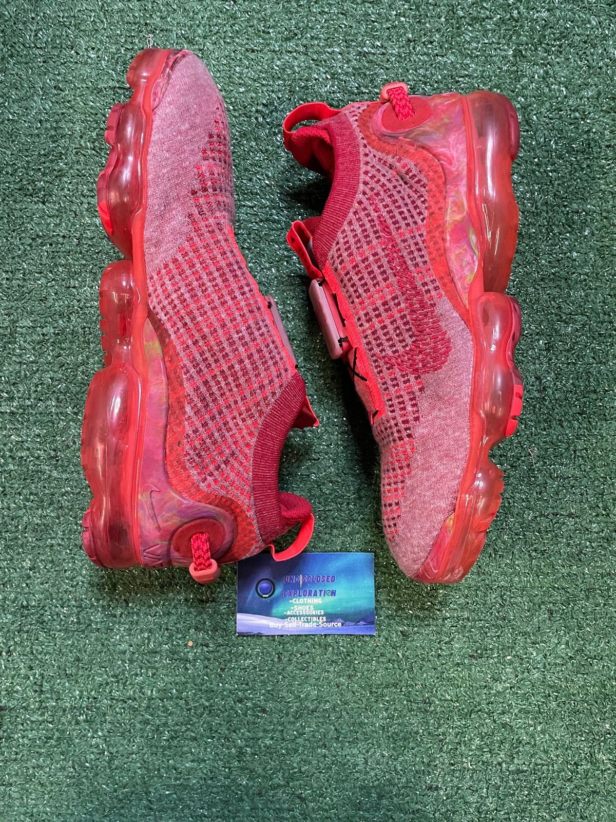 Nike Nike flyknit vapormax team red size 10men/11.5women Size US 10 / EU 43 - 3 Thumbnail