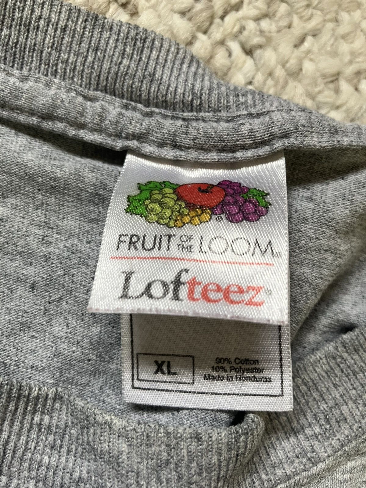 Fruit Of The Loom Moutain Lion Graphic T Size US XL / EU 56 / 4 - 4 Thumbnail