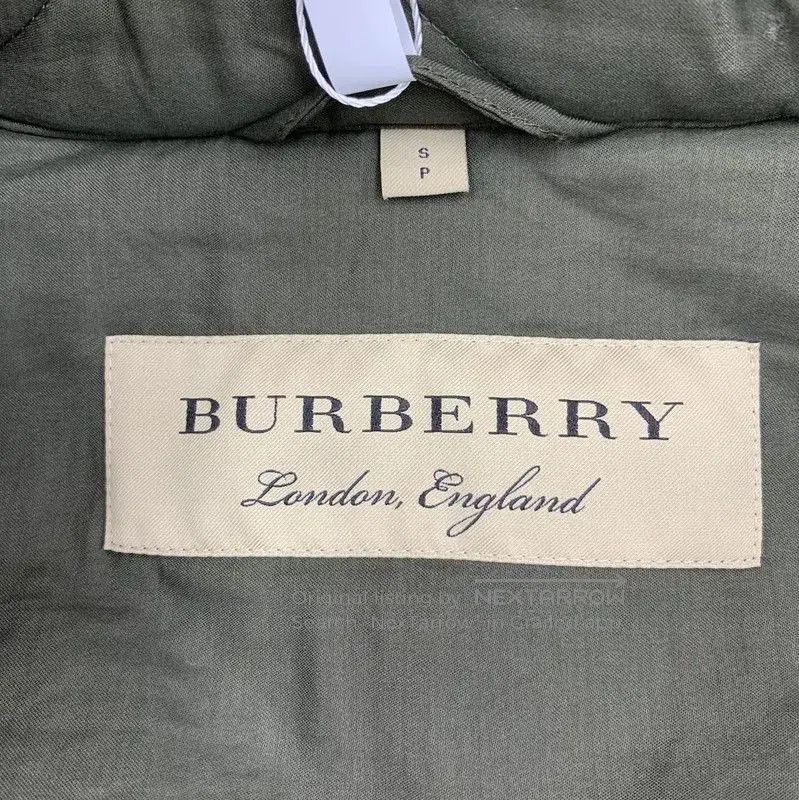 Burberry Burberry Women's Military Green Cotton Puffer Jacket. Size S / US 4 / IT 40 - 5 Thumbnail