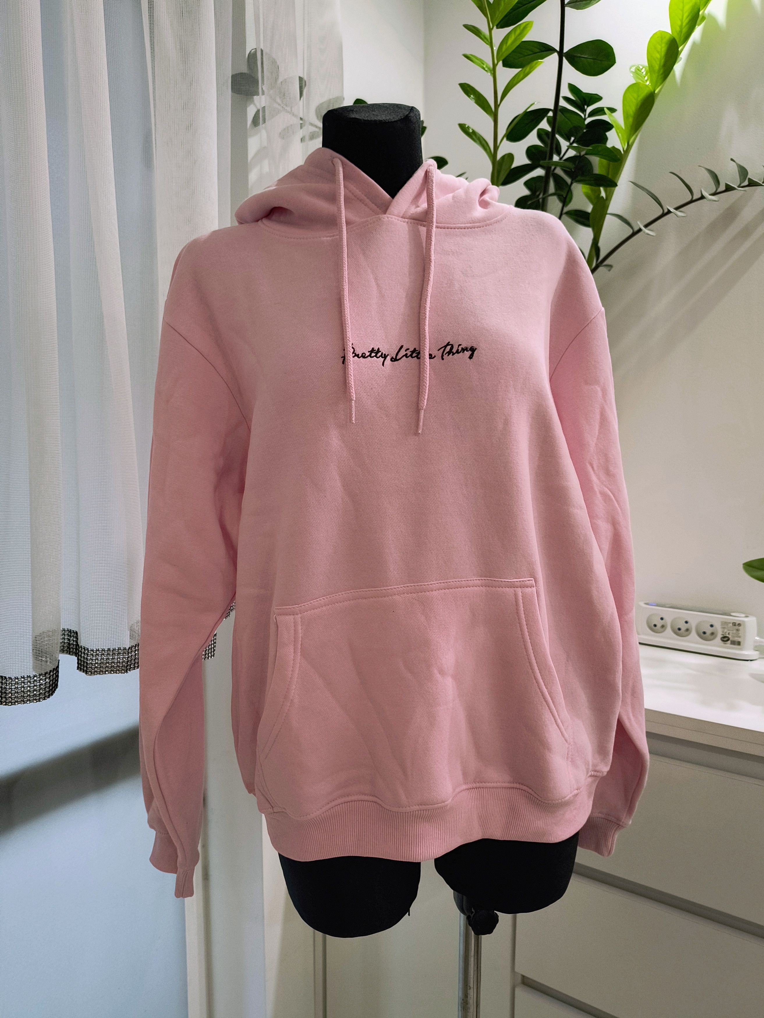 PrettyLittleThing Women's sweatshirt M / 38 / 10·New·PrettyLittleThing Size M / US 6-8 / IT 42-44 - 1 Thumbnail