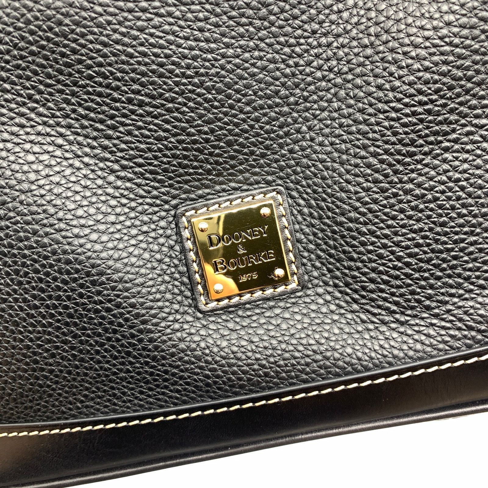 Dooney & Bourke Dooney & Bourke Black Pebble Leather Purse Zip Satchel Size ONE SIZE - 15 Thumbnail