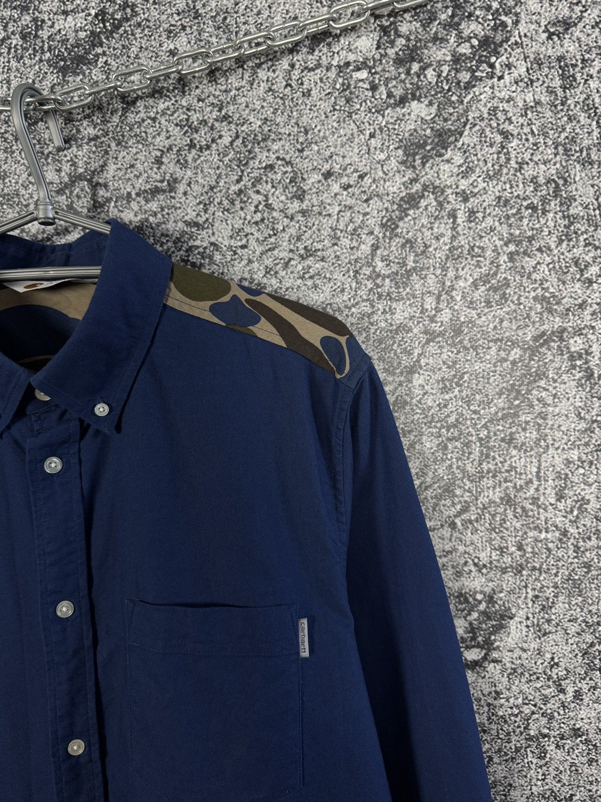 Carhartt Men’s Carhartt Long Sleeve Camo Oxford Shirt Button Up XL Size US XL / EU 56 / 4 - 2 Thumbnail