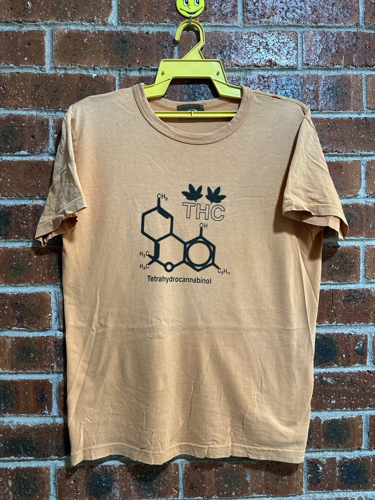 Vintage Vintage Thc Tetrahydrocannabinol Sun Faded Tee Size US M / EU 48-50 / 2 - 1 Thumbnail