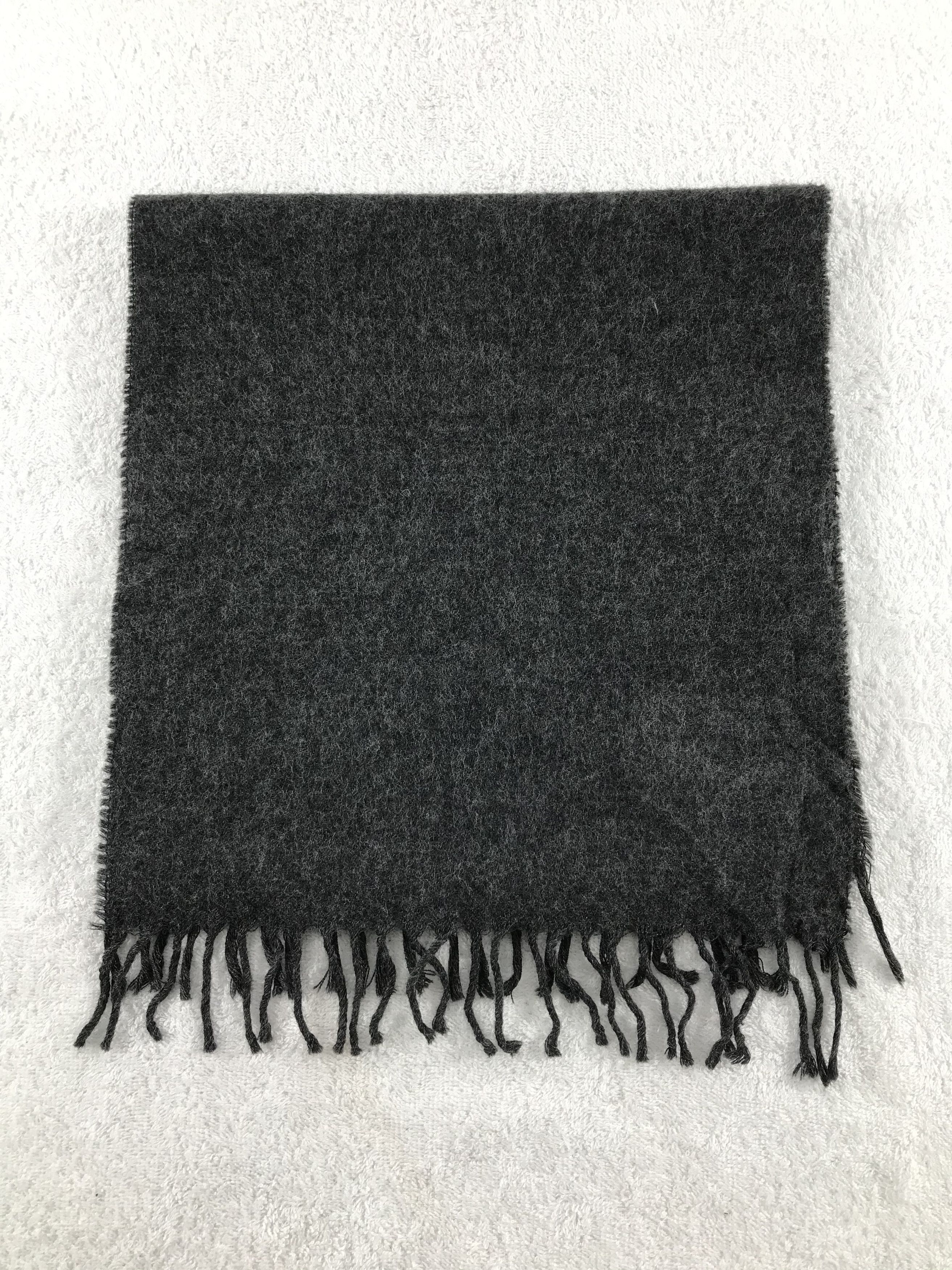 Vintage Pierre Balmain Scarf / Muffler / Neckwear - WW1443 Size ONE SIZE - 2 Thumbnail