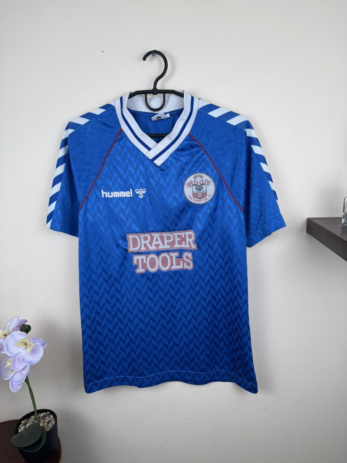 Hummel Hummel Southhampton 1987-89 Jersey Away Remake Soccer S Size US S / EU 44-46 / 1 - 3 Thumbnail