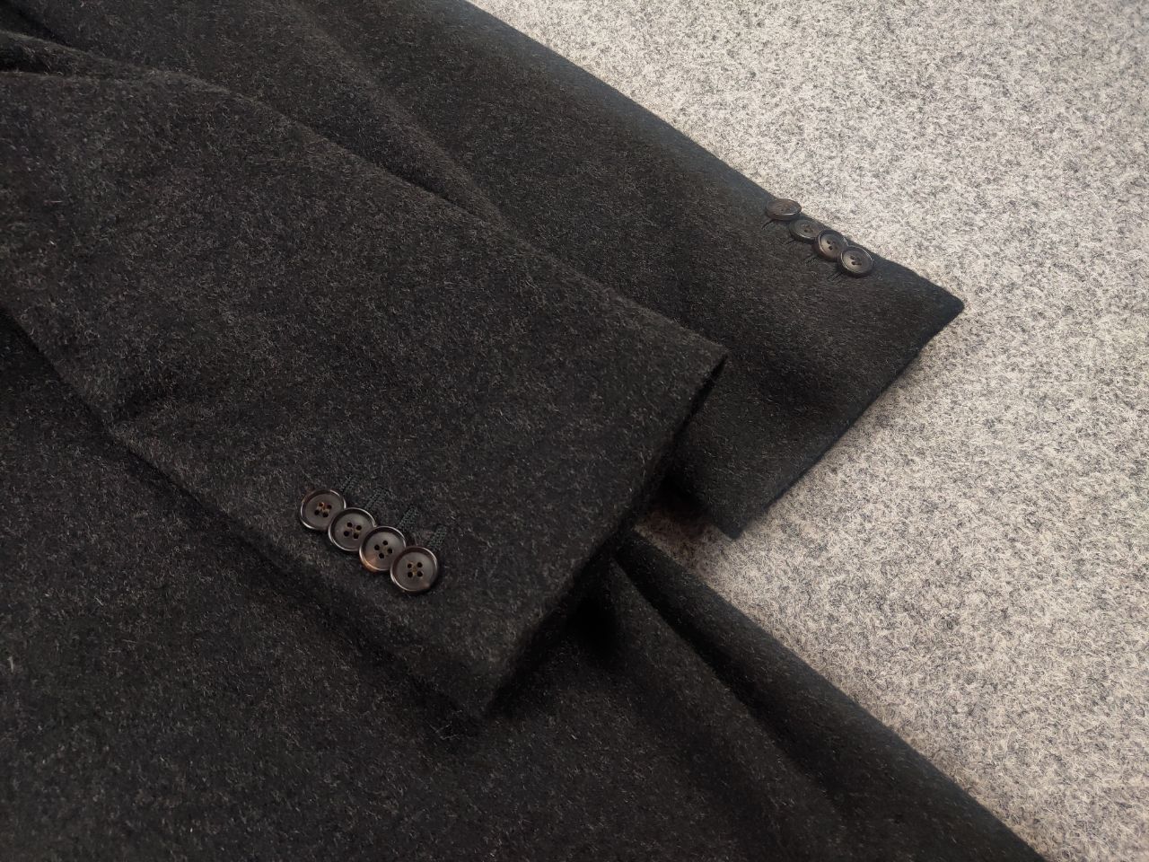 Suitsupply Suitsupply Design vicenza Gray Pure Wool coat Mid Jacket Size US S / EU 44-46 / 1 - 8 Thumbnail