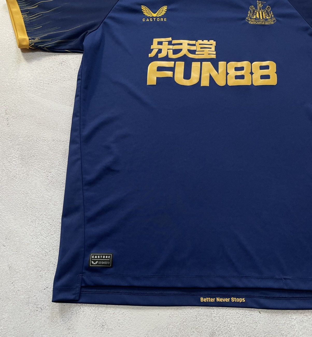 Other Newcastle football 2022 - 2023 Jersey Castore 130 YRS Size L Size US L / EU 52-54 / 3 - 4 Thumbnail