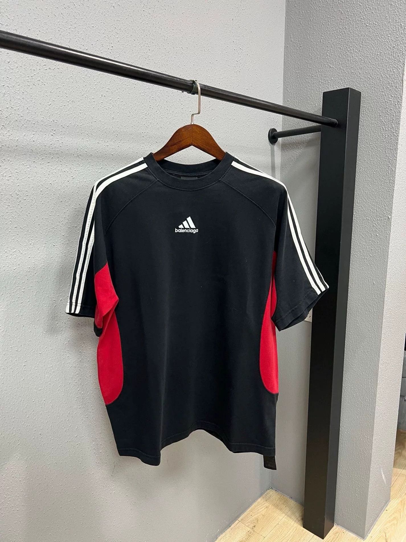 balenciaga x adidas short sleeve shirt