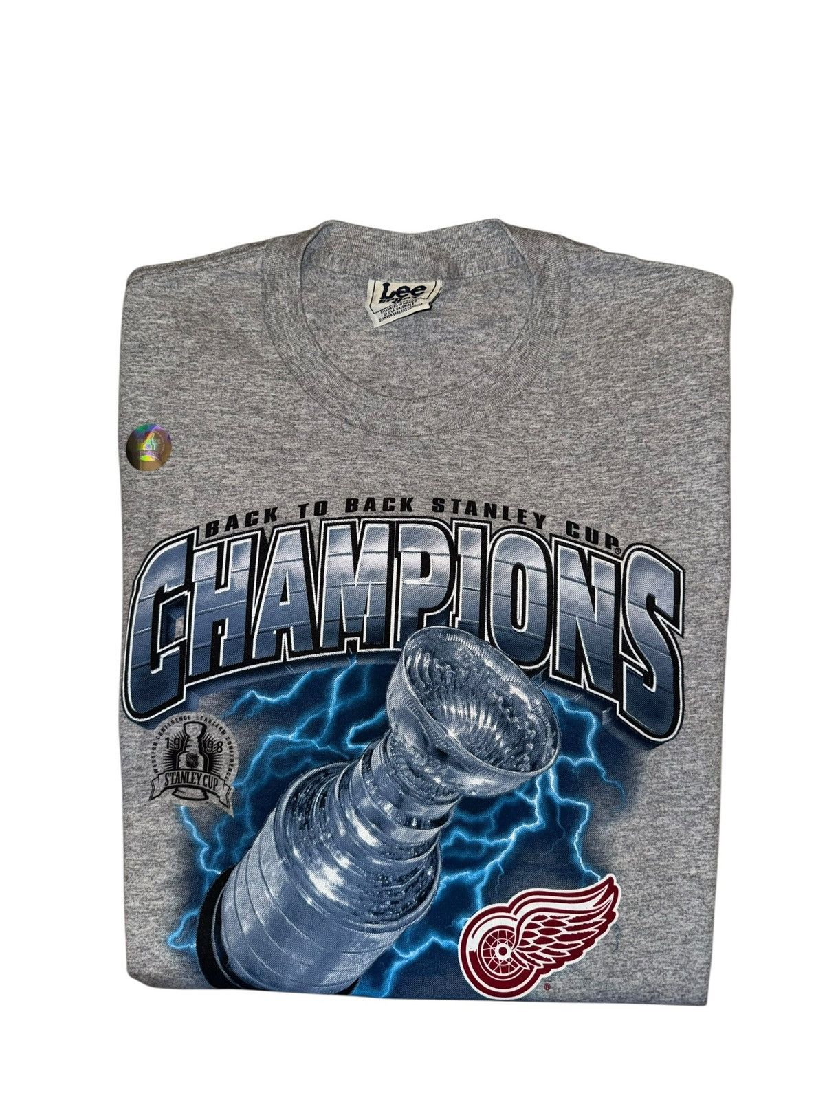 NHL vintage 1998 detroit redwings nhl championship lightning tee Size US L / EU 52-54 / 3 - 1 Thumbnail