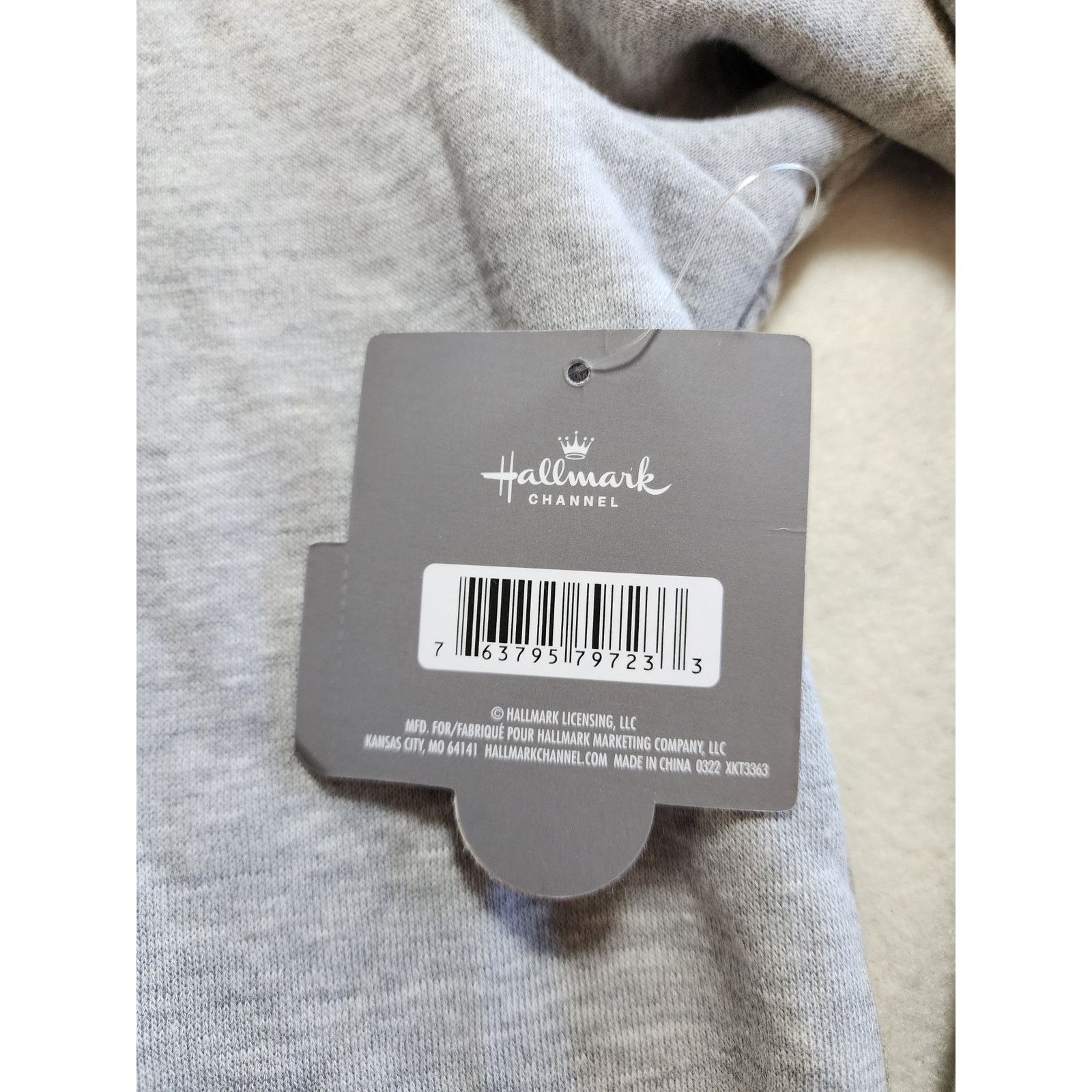 Other Hallmark Channel #1 Fan NWT Hoodie Size L Official Licensed Size L / US 10 / IT 46 - 5 Thumbnail