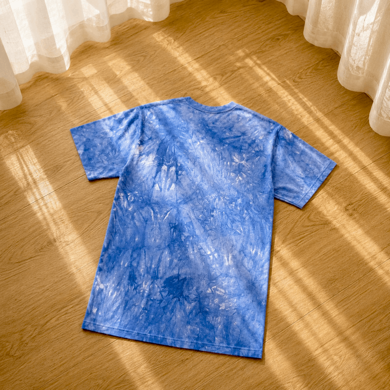 The Mountain The Mountain 'Swing Fairy Over Spider- Web Hand' Dyed Blue Size US M / EU 48-50 / 2 - 5 Thumbnail