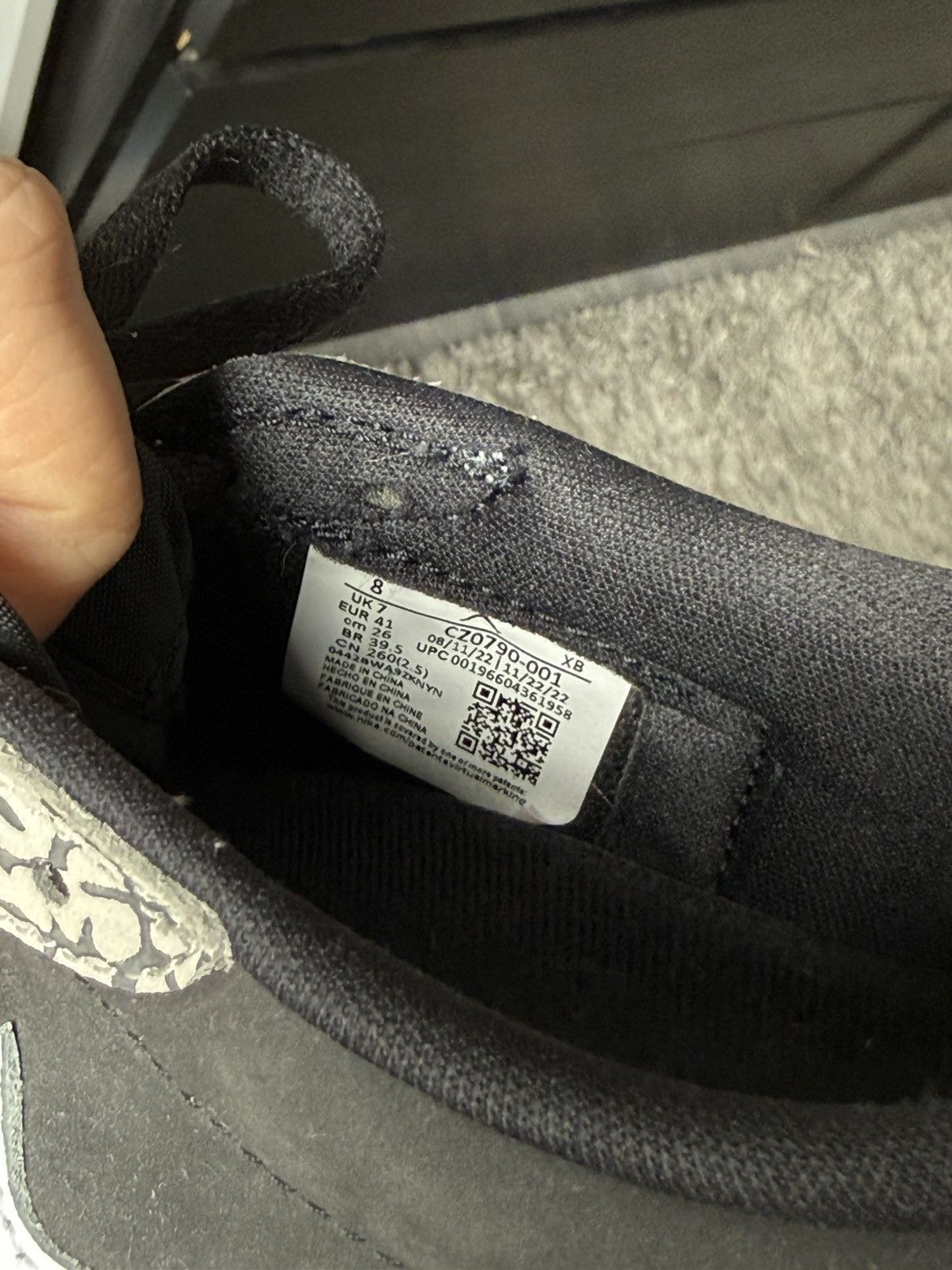 Jordan Brand Nike Air Jordan 1 Low Cracked Cement | Size 8 Size US 8 / EU 41 - 6 Thumbnail