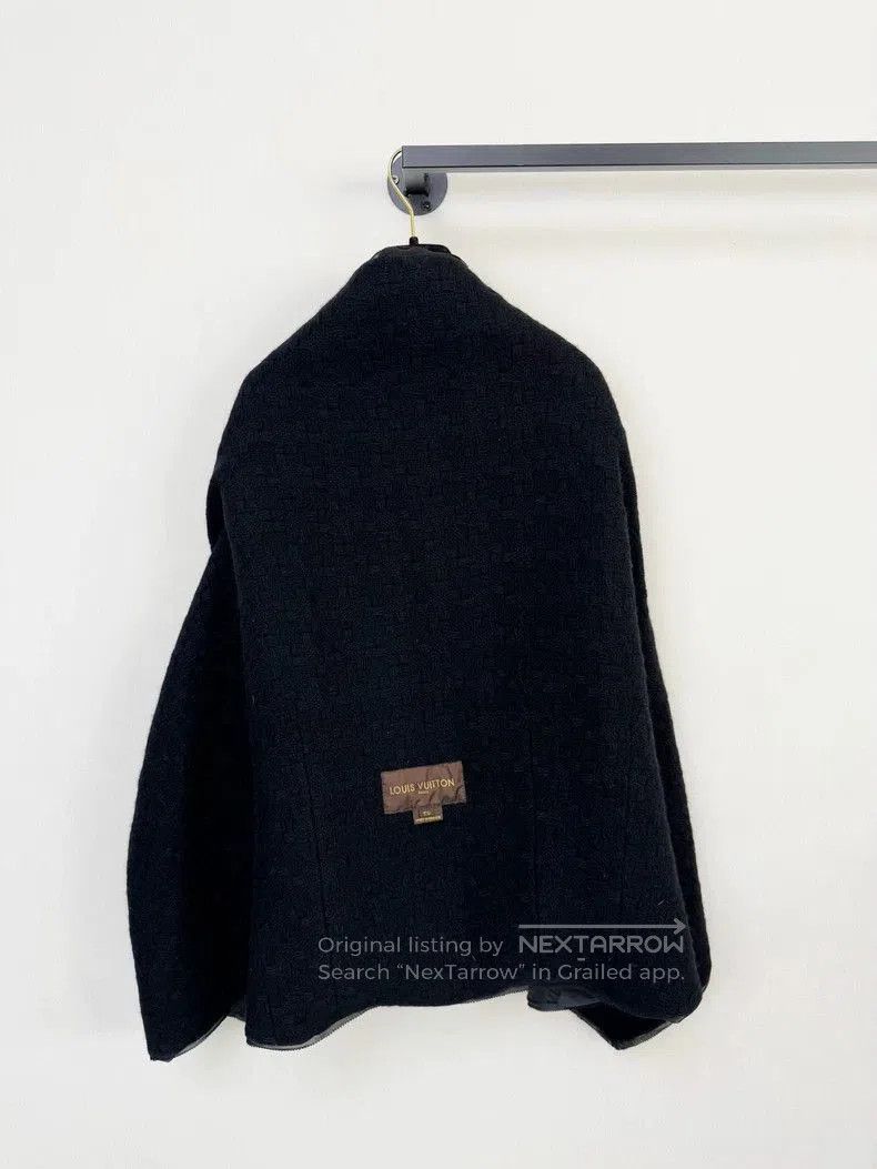 Louis Vuitton Louis Vuitton Wool Silk Logo Cape. Size US M / EU 48-50 / 2 - 4 Thumbnail