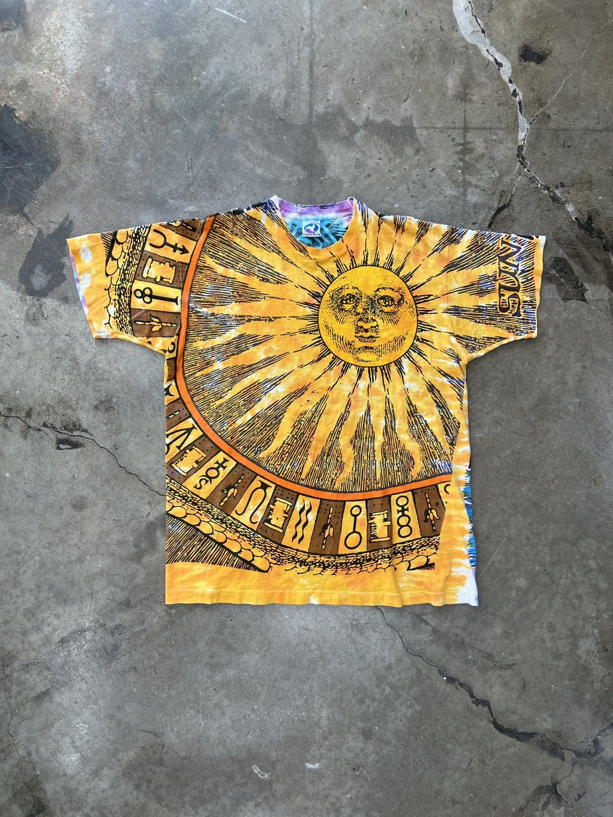 Vintage Vintage 1992 AOP Sun and Moon Dyed Liquid Blue Tee 2XL Size US XXL / EU 58 / 5 - 2 Thumbnail