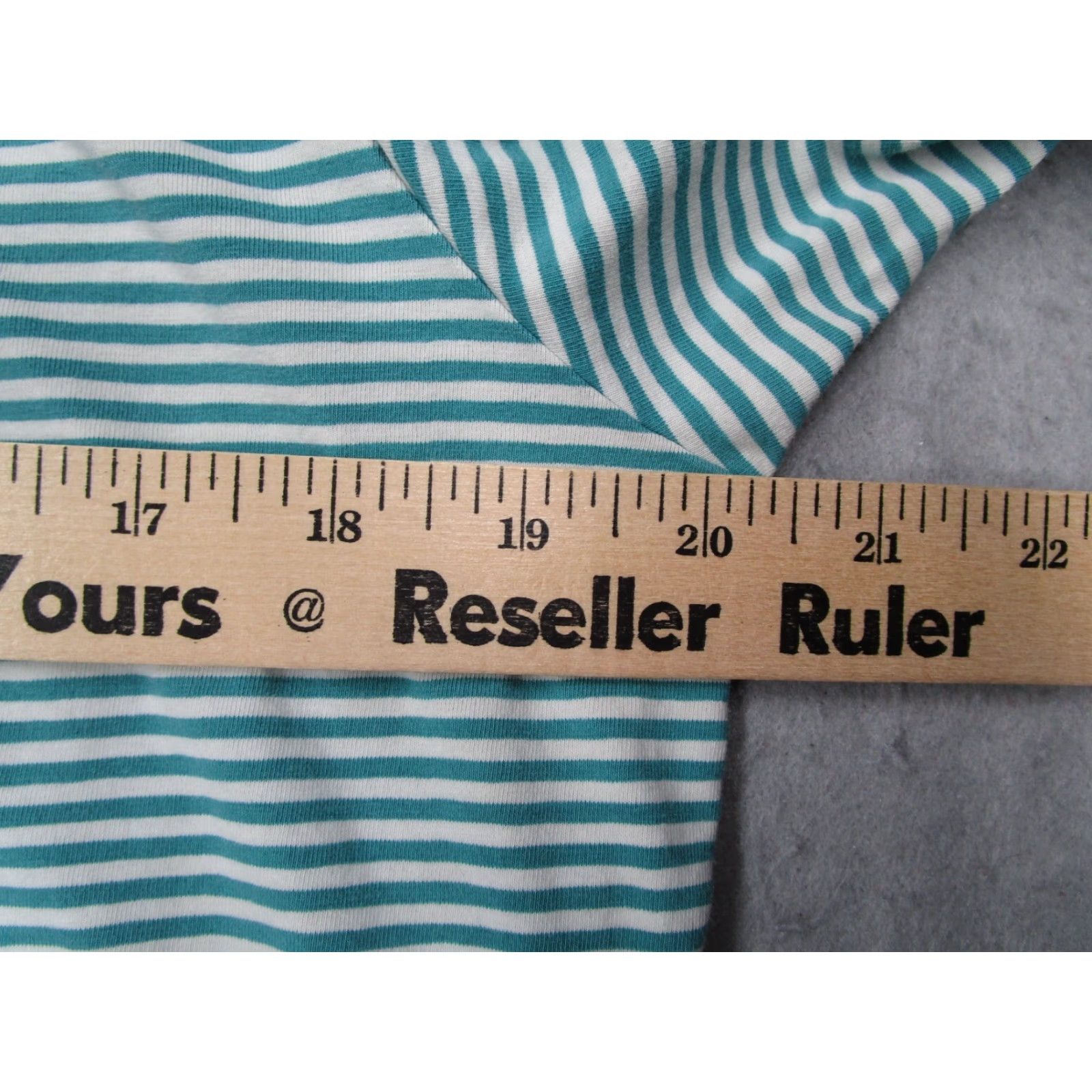 Vintage CRIQUET Polo Mens Large Green Striped Pima Cotton Spandex Made in Peru Shirt Size US L / EU 52-54 / 3 - 6 Thumbnail