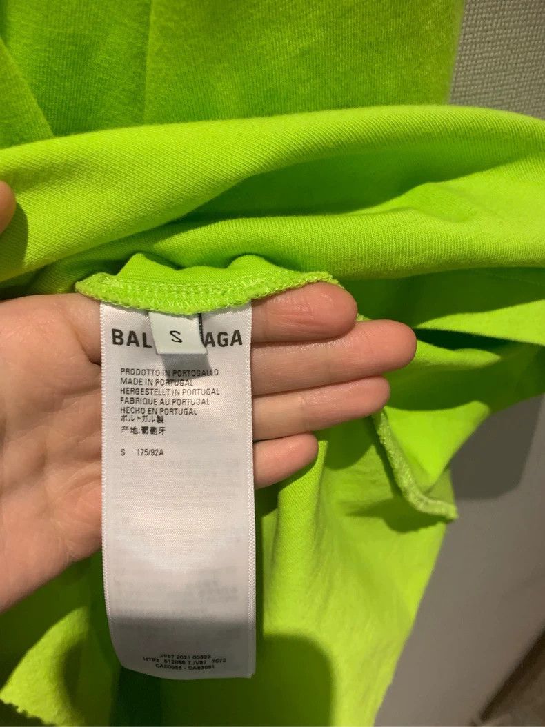 Balenciaga Balenciaga Green Double B embroidered short sleeve 2505-Nex Size US S / EU 44-46 / 1 - 6 Thumbnail