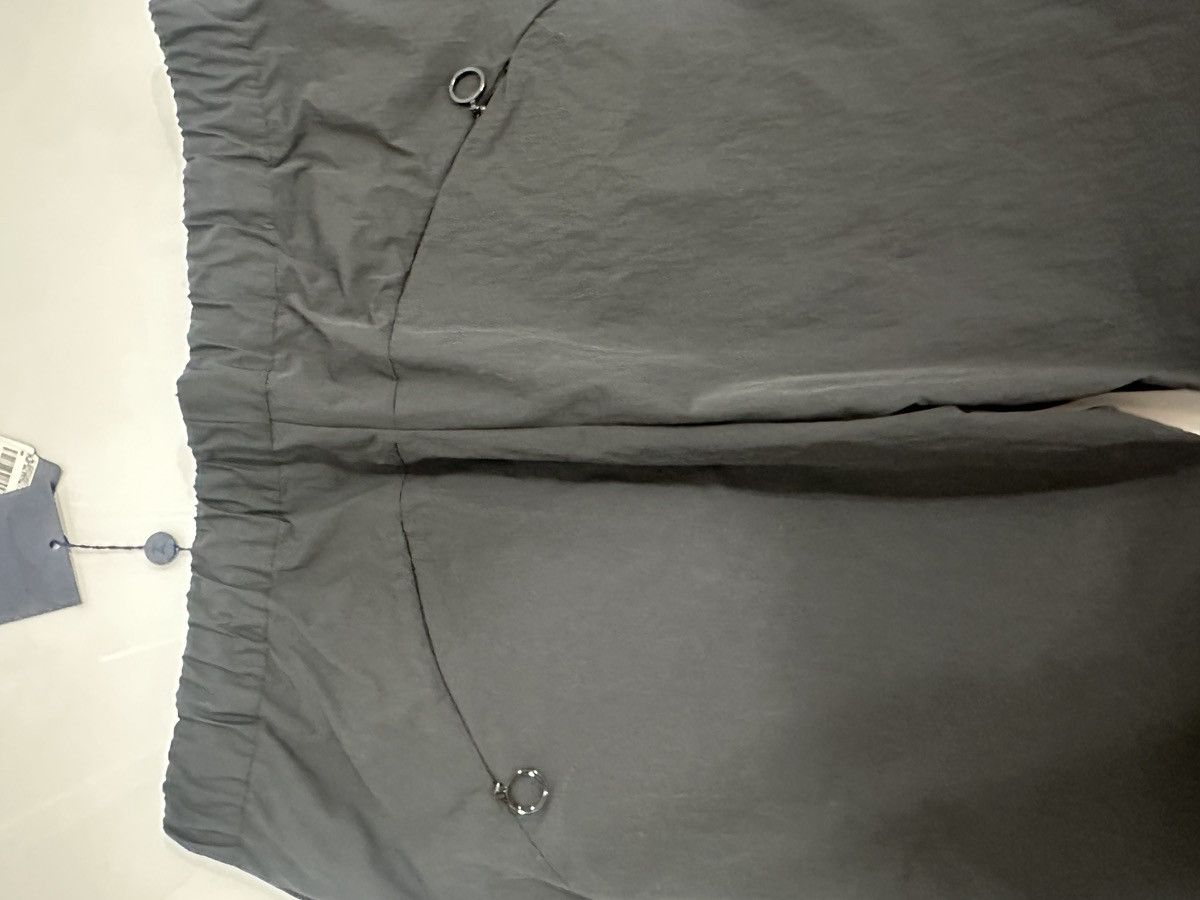 Louis Vuitton Louis Vuitton Technical Elasticated Pants Joggers Black S 44 Size US 44 / EU 60 - 6 Thumbnail