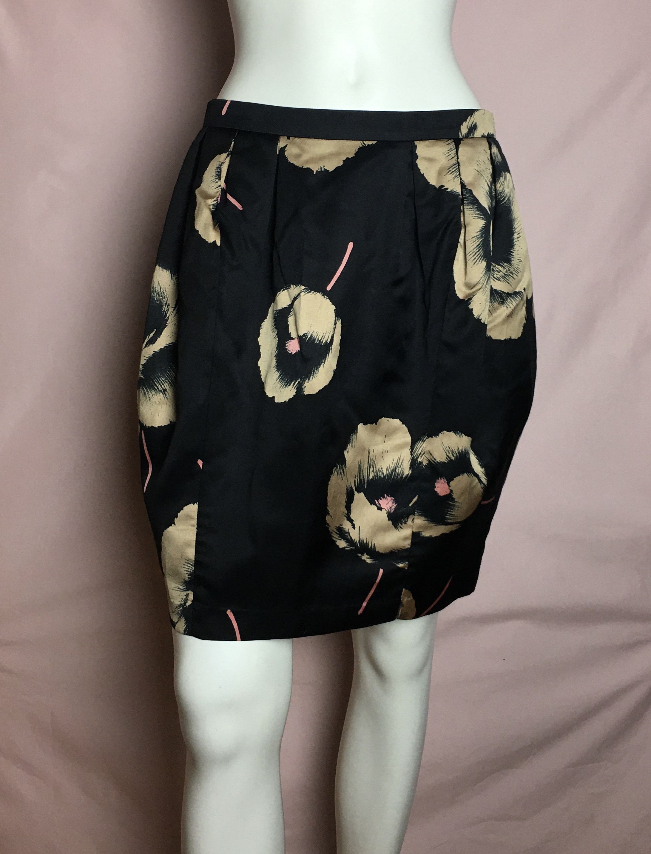 Moschino Moschino Silk Blend Skirt Vintage Flowers Print Size 30" / US 8 / IT 44 - 1 Thumbnail