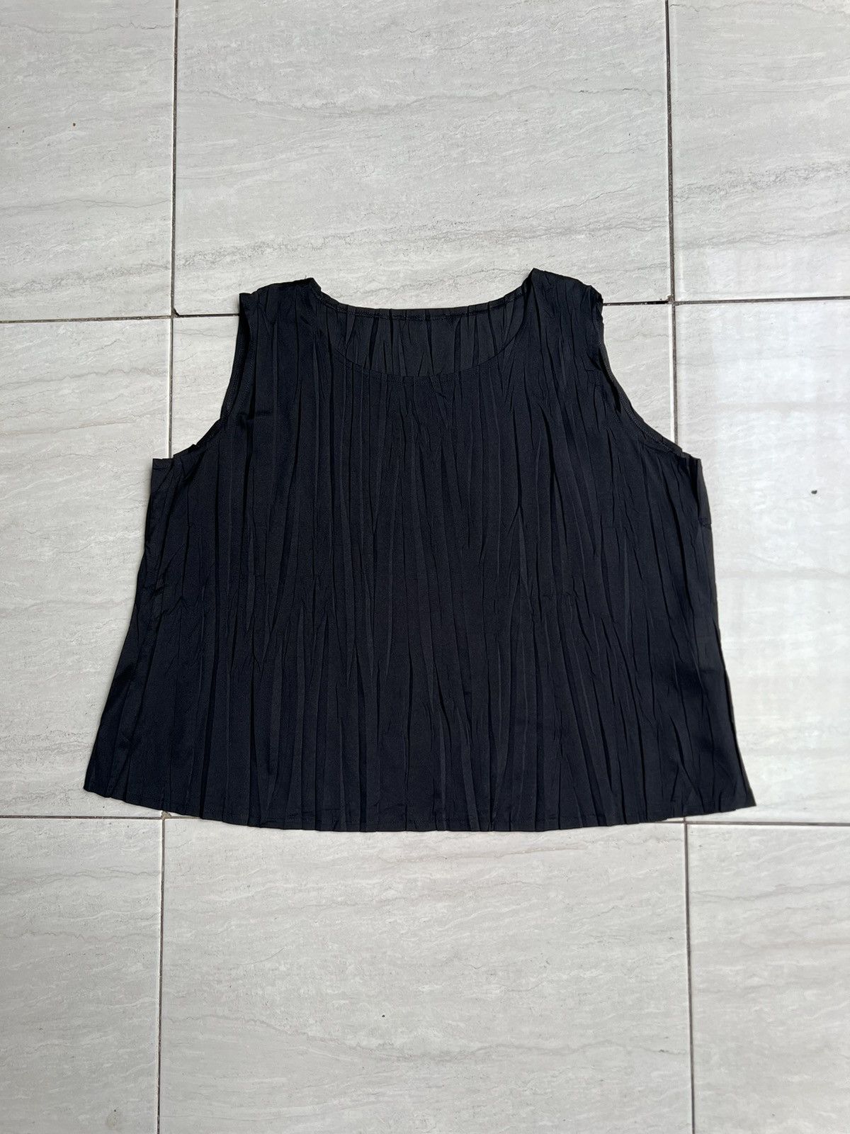Other STUDIO FIVE KOBE Pleats Black Tops Size US L / EU 52-54 / 3 - 1 Thumbnail