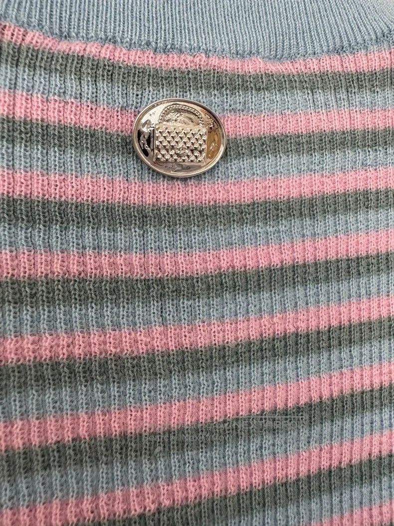 Chanel Chanel Purple striped cartoon pattern knitted short sleeve Size M / US 6-8 / IT 42-44 - 5 Thumbnail