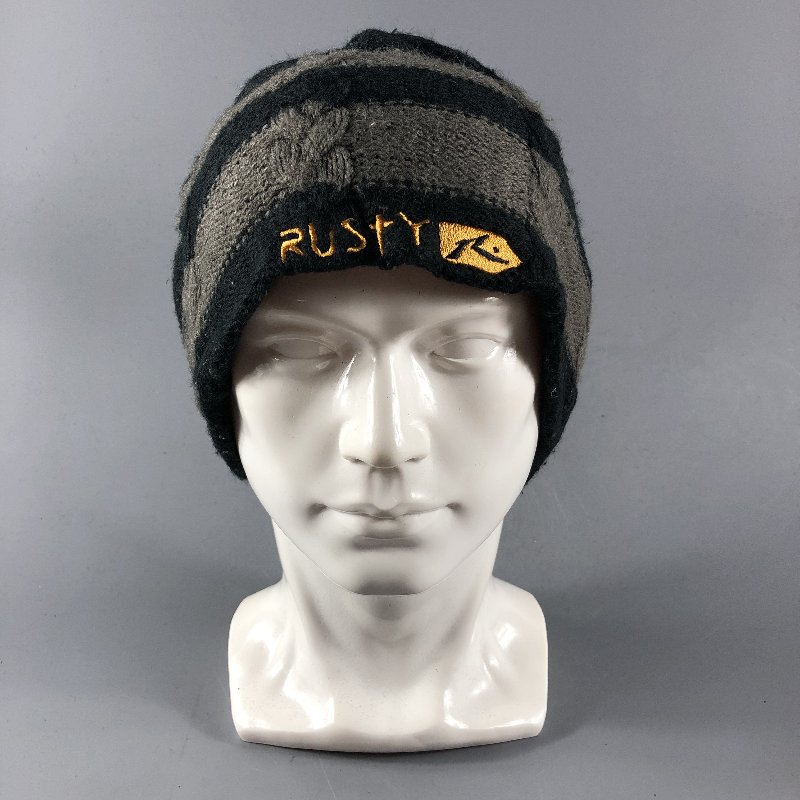 Rusty Rusty Striped Cable Knit Beanie Snowcap Snow Hat B549 Size ONE SIZE - 1 Thumbnail