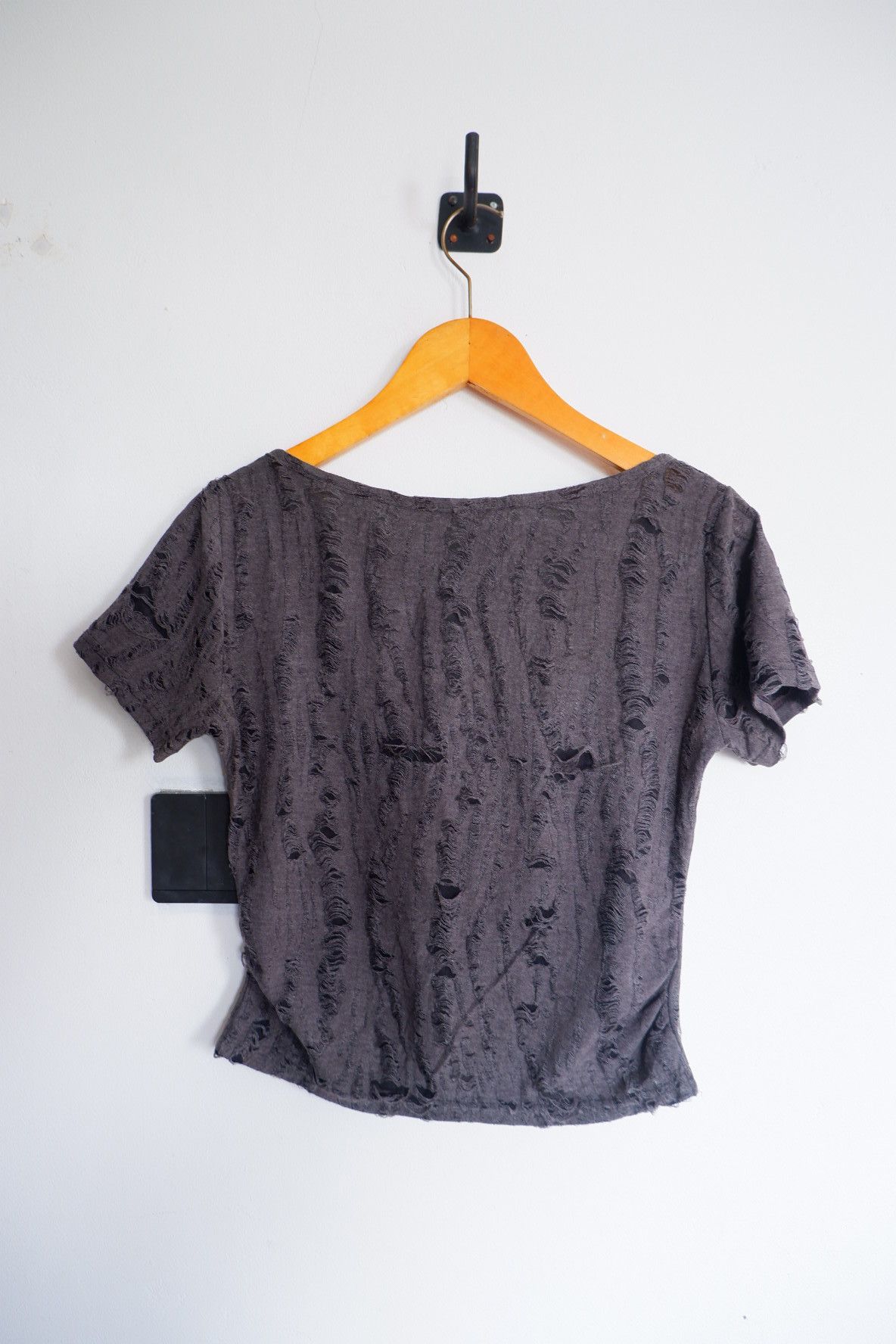 If Six Was Nine Vintage Distressed Lace Up Cropped T shirt Size US S / EU 44-46 / 1 - 2 Thumbnail