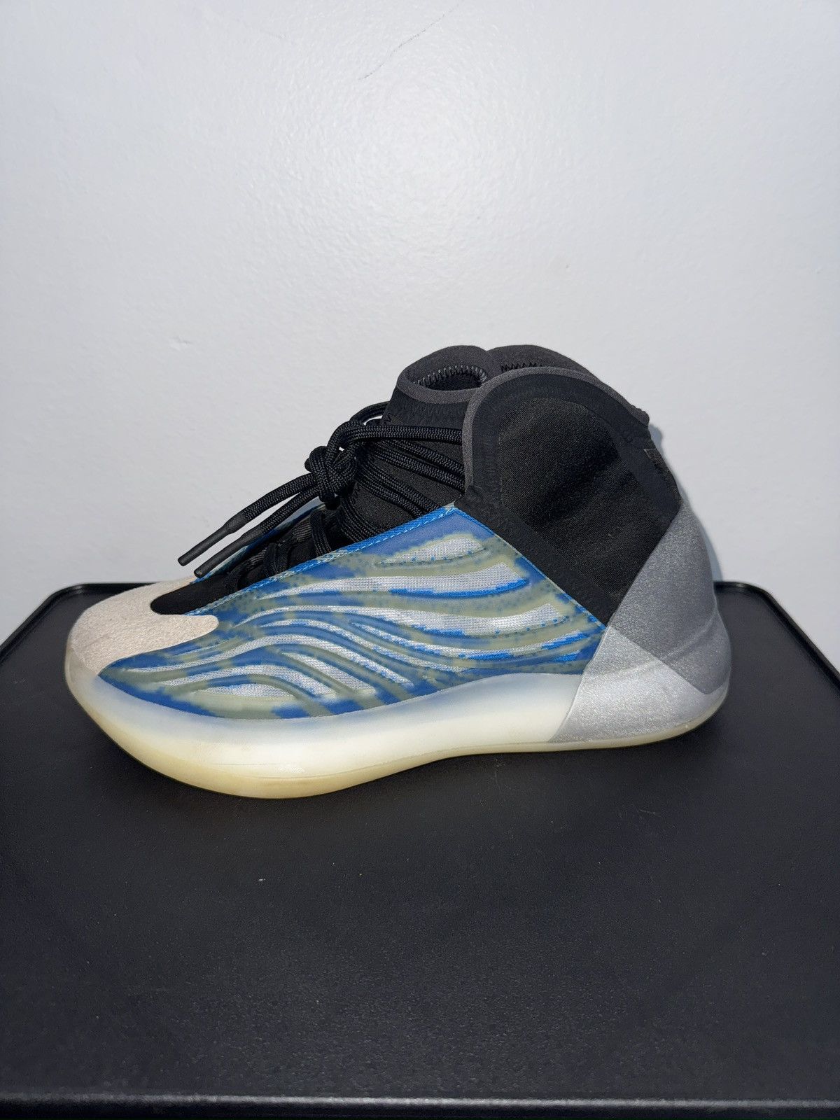 Adidas Yeezy QNTM Frozen Blue