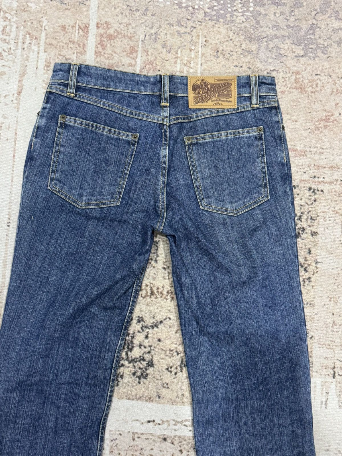 Louis Vuitton vintage LV jeans made in Italy Size US 29 - 21 Thumbnail