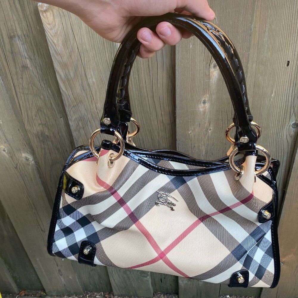 Burberry Burberry Nova check Leather Purse Hand Bag Size ONE SIZE - 2 Thumbnail