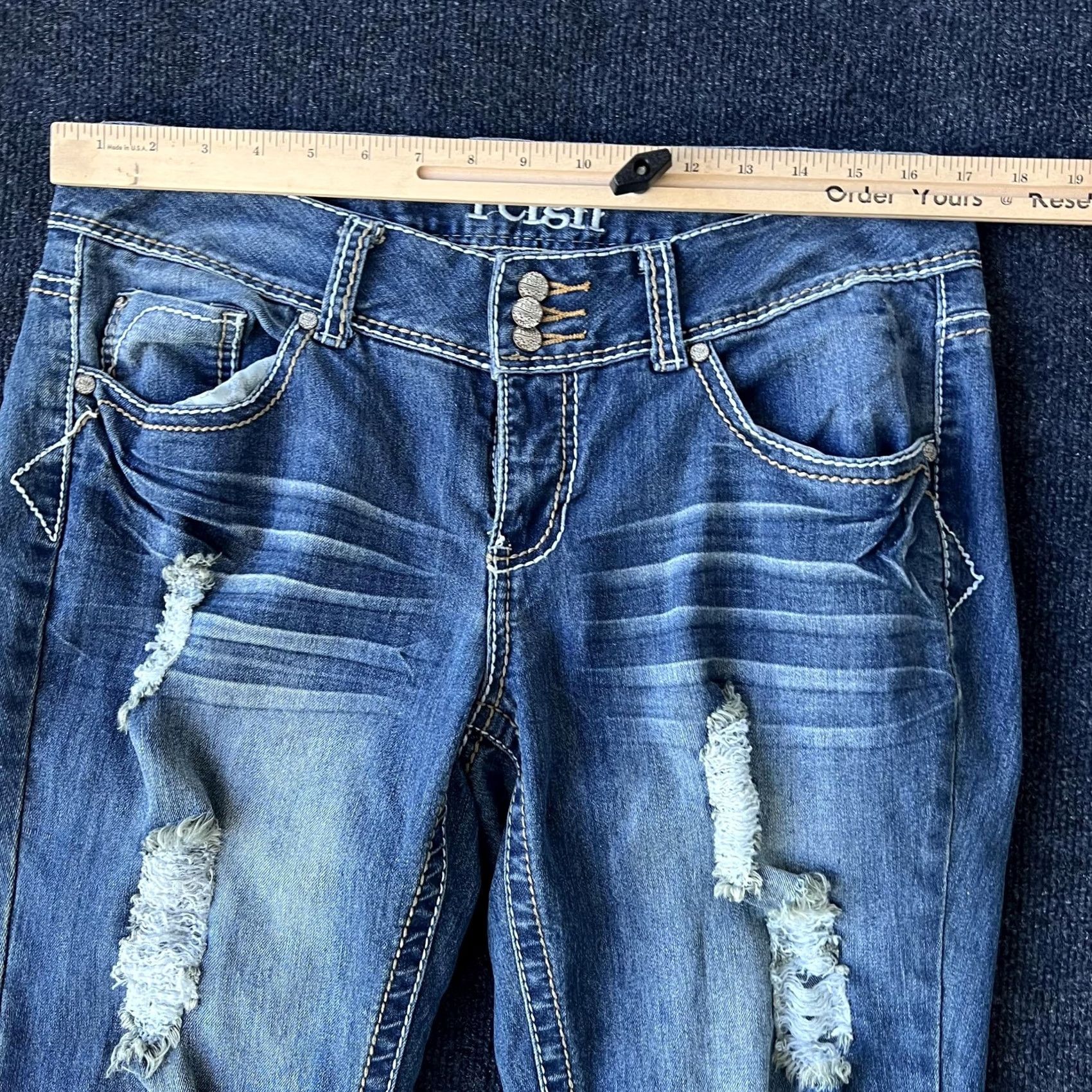 Vintage Reign Jeans Womens 14 Blue Distressed Straight Leg Embroidered Pockets Denim Size 36" / US 14 / IT 50 - 3 Thumbnail