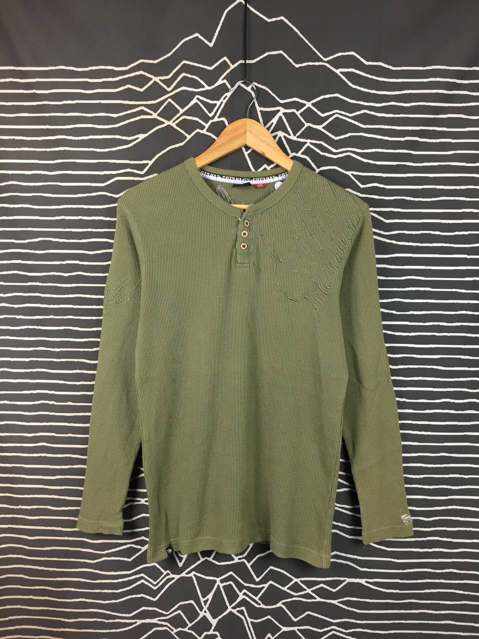 Gotcha Gotcha Surfwear Waffle Knit Henley Long Sleeve Tee Size US S / EU 44-46 / 1 - 2 Thumbnail