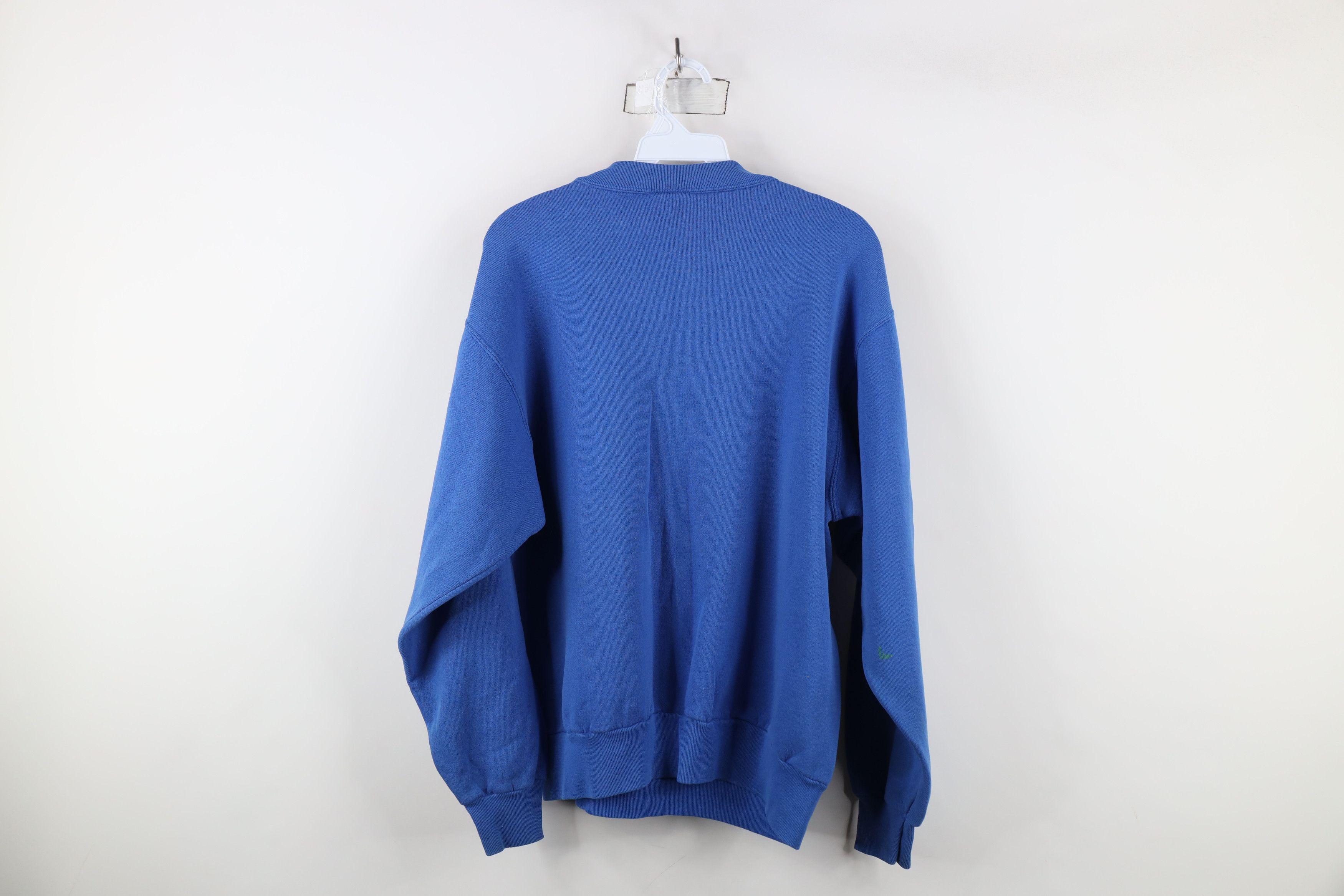 Vintage Vintage 90s Streetwear Free Willy Orca Whales Sweatshirt USA Size L / US 10 / IT 46 - 13 Thumbnail