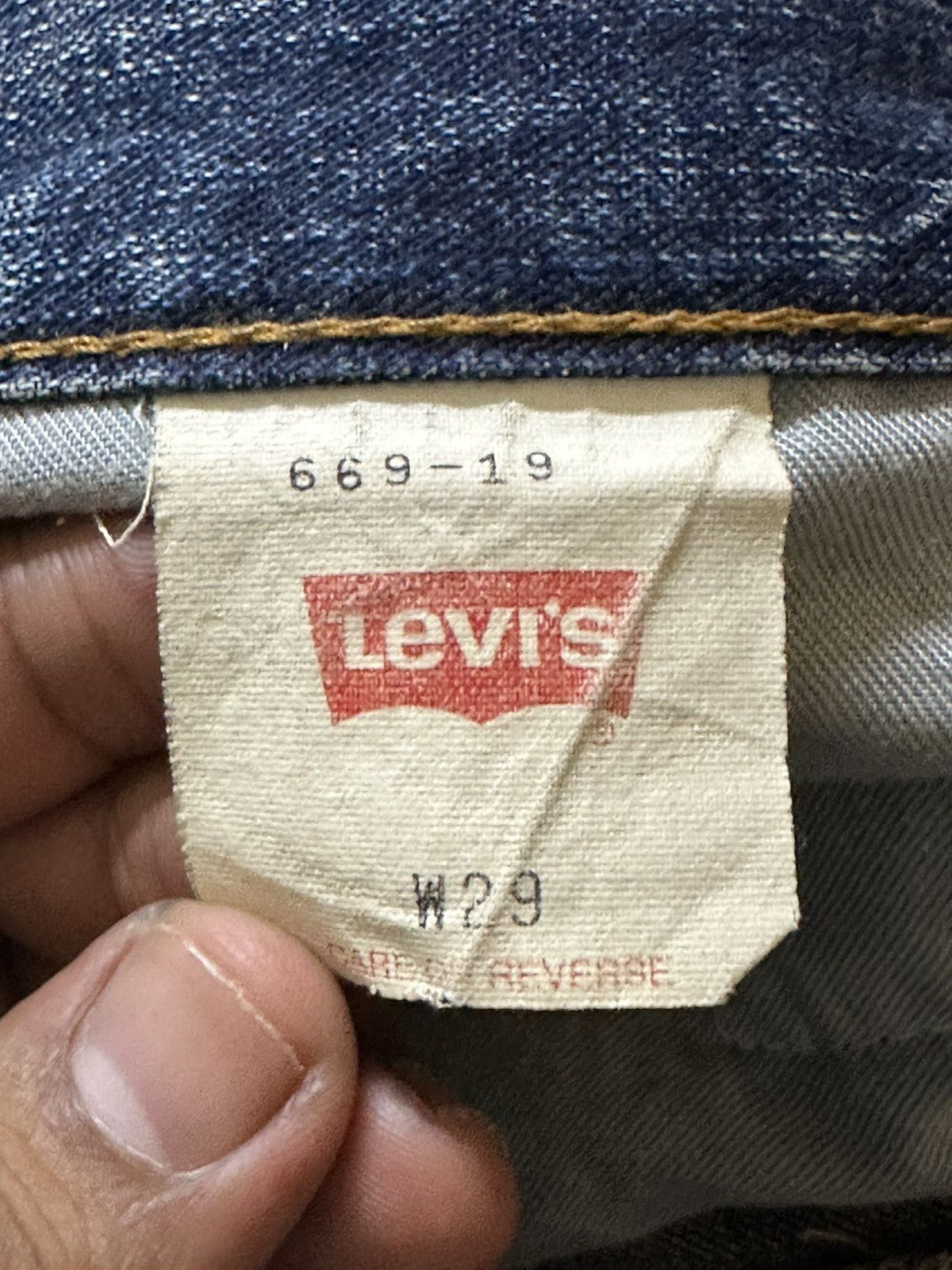 Levi's Vintage Clothing Vintage Levi’s 669-19 Baggy Ripped Distressed Denim Size US 29 - 8 Thumbnail
