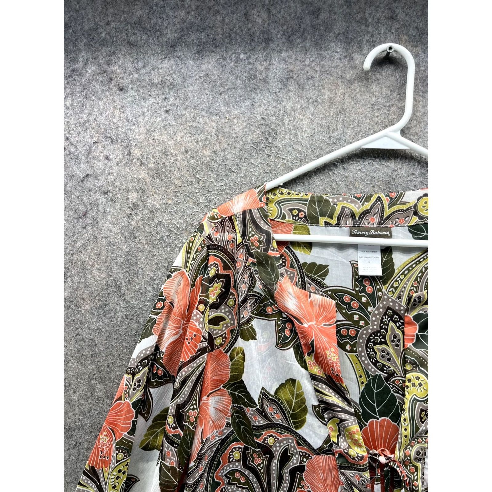 Tommy Bahama Tommy Bahama Blouse Tunic Womens Medium Multicolor Paisley V Neck Lightweight 3/4 Sleeve Relaxed Casual Beachwear Shirts Size M / US 6-8 / IT 42-44 - 7 Thumbnail