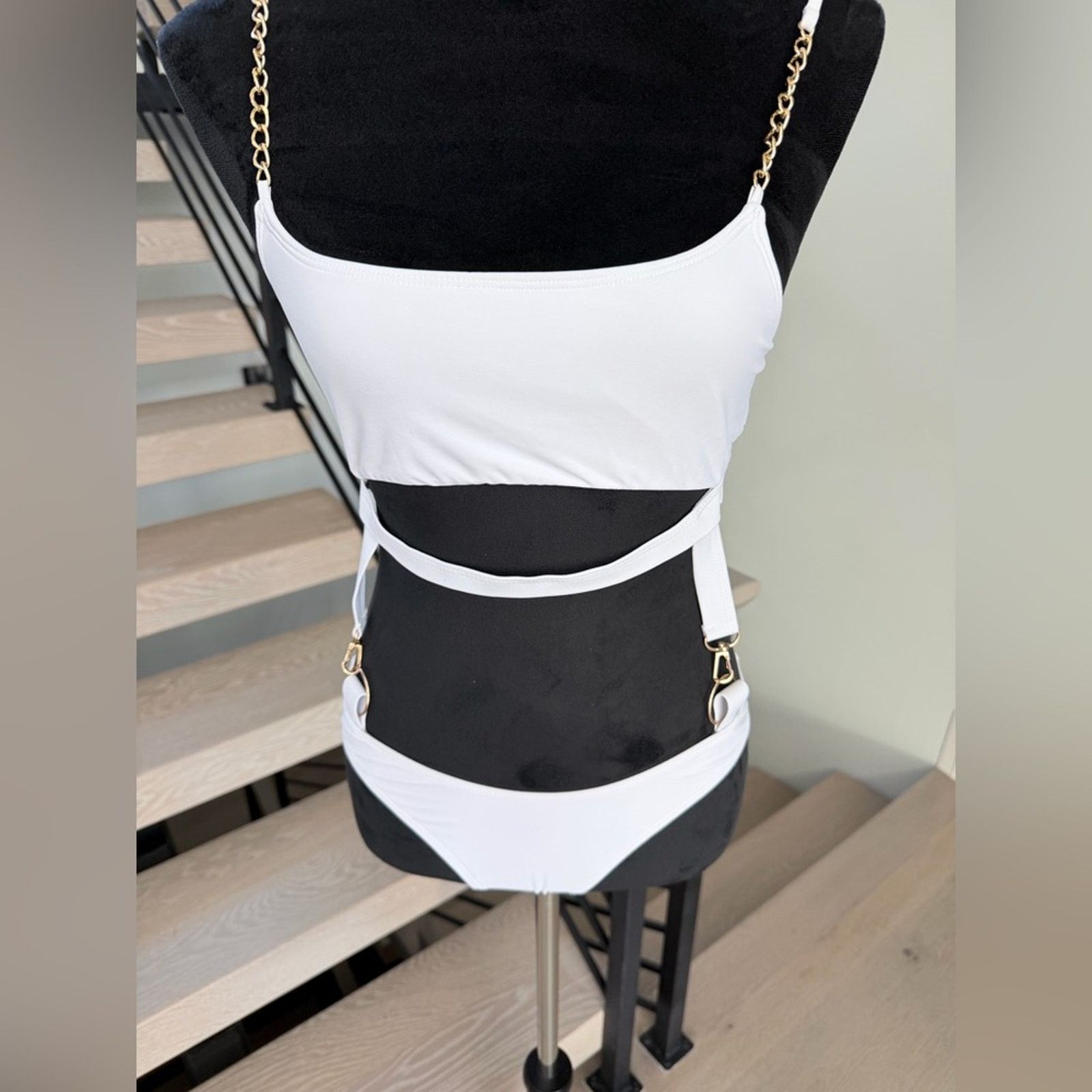 Other White Bikini Swimwear Swimsuit Bathing One Piece Set size S Size ONE SIZE - 8 Thumbnail