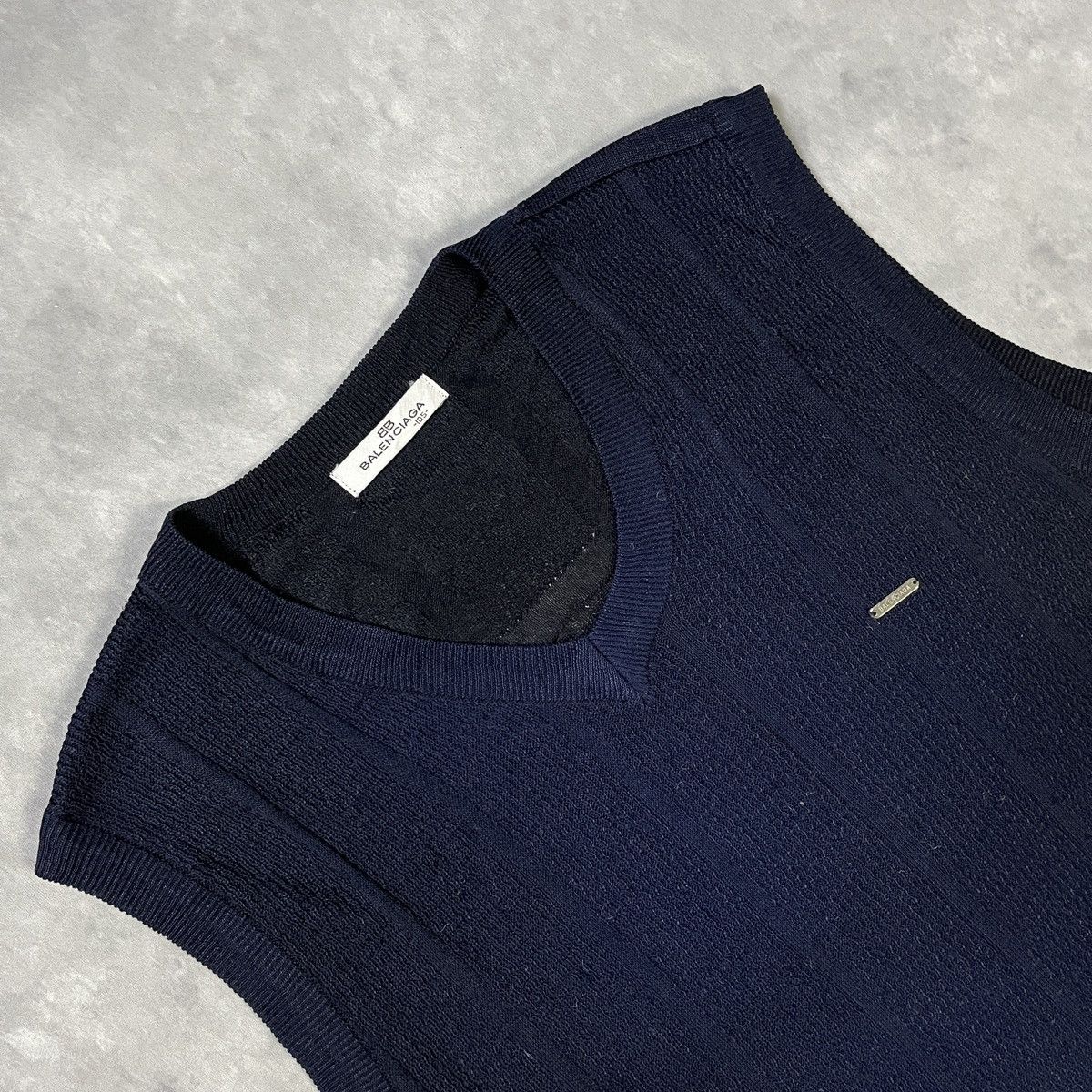 Balenciaga Vintage Vest Knitwear Balenciaga Paris Big Logo Size US L / EU 52-54 / 3 - 1 Thumbnail