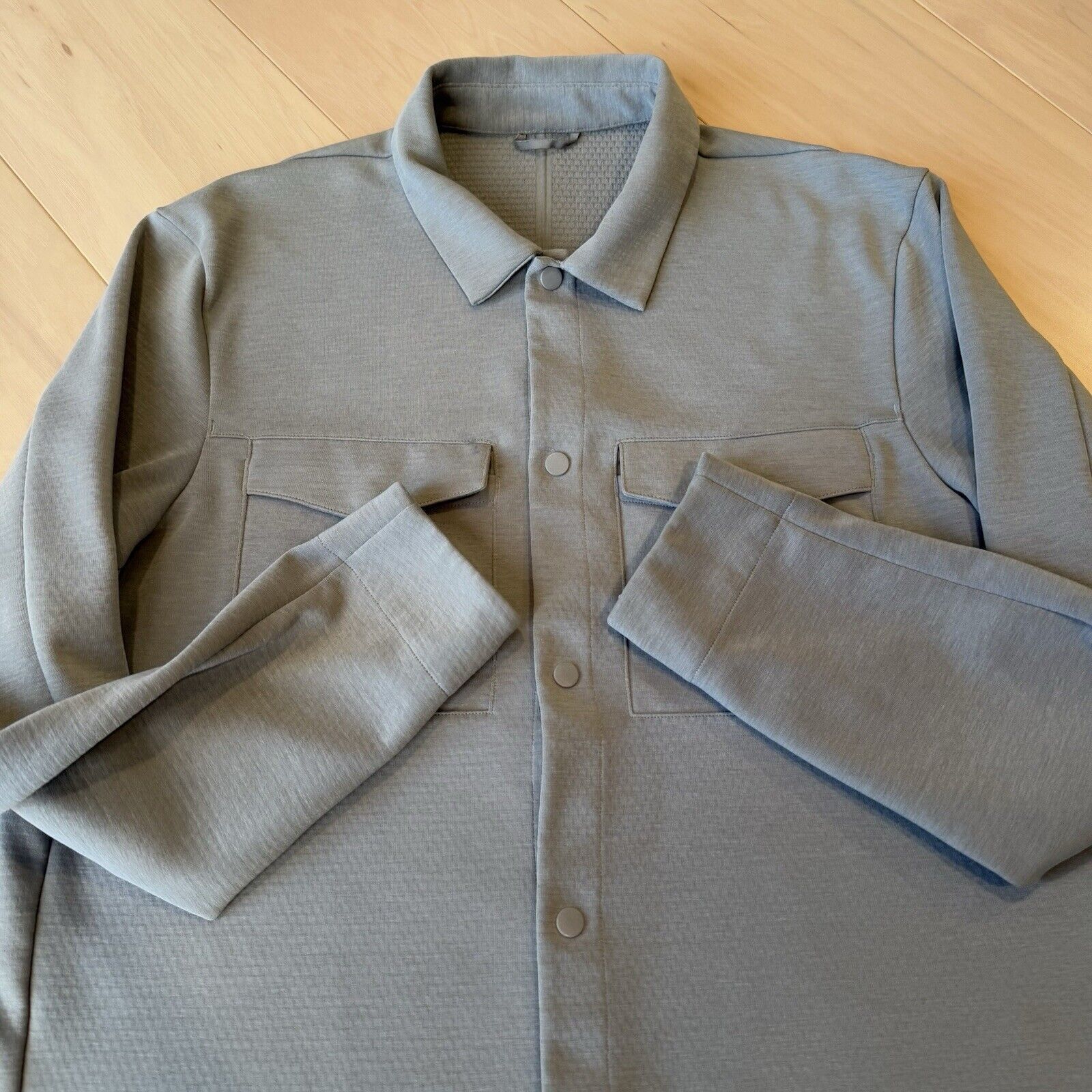 Lululemon Lululemon Gridliner Overshirt L Stone Casual Workwear Size US L / EU 52-54 / 3 - 4 Thumbnail